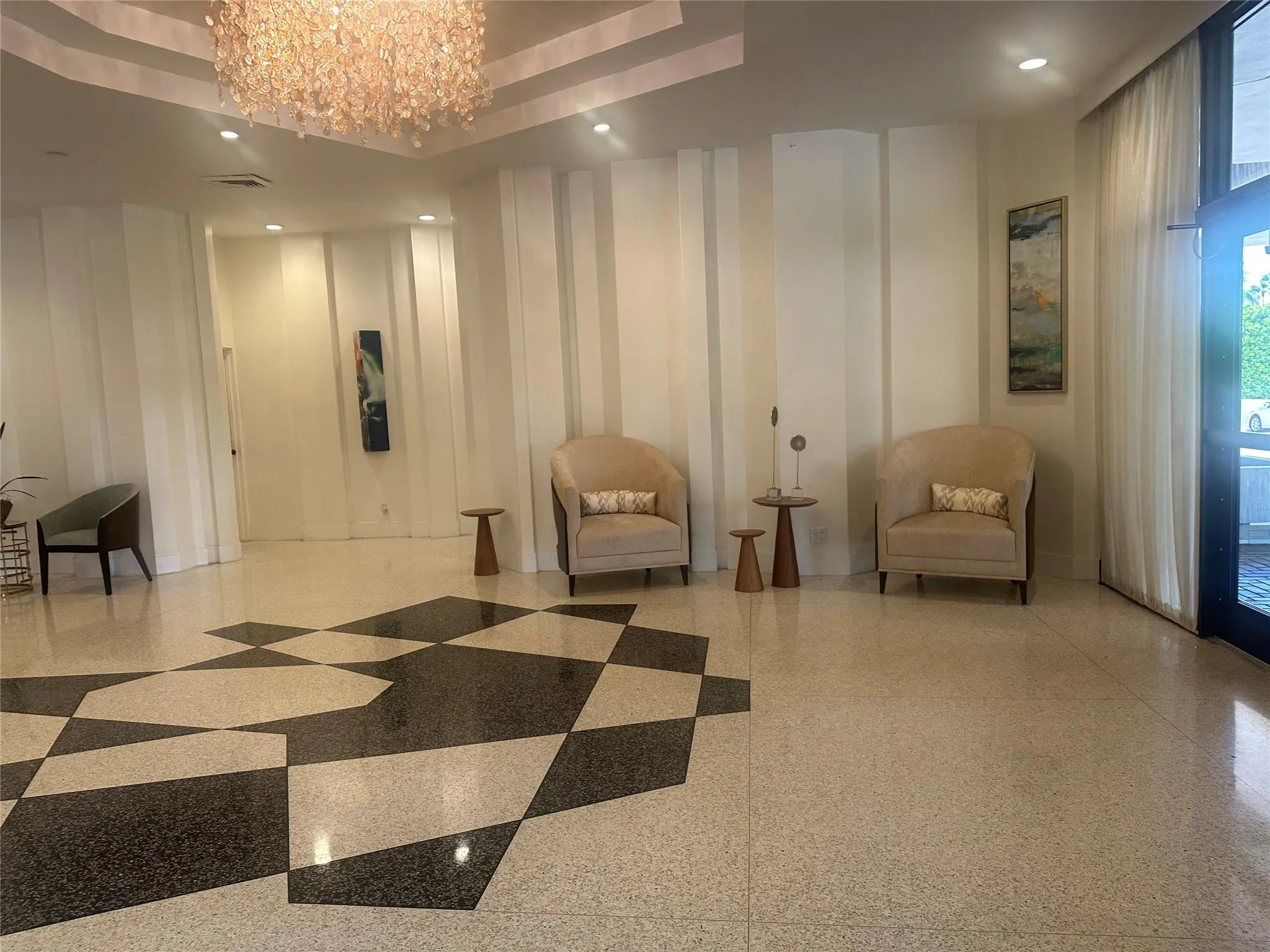 2000 S Ocean Blvd, #12B