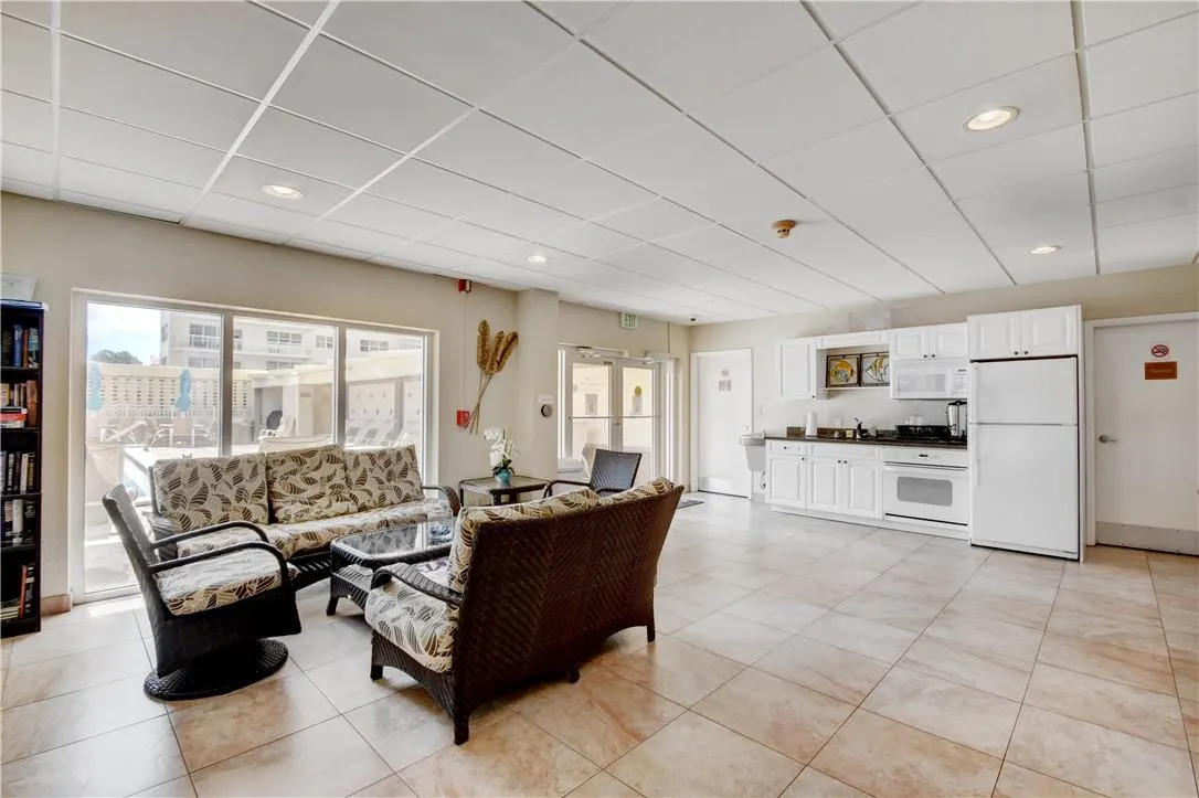 133 N Pompano Beach Blvd, #108