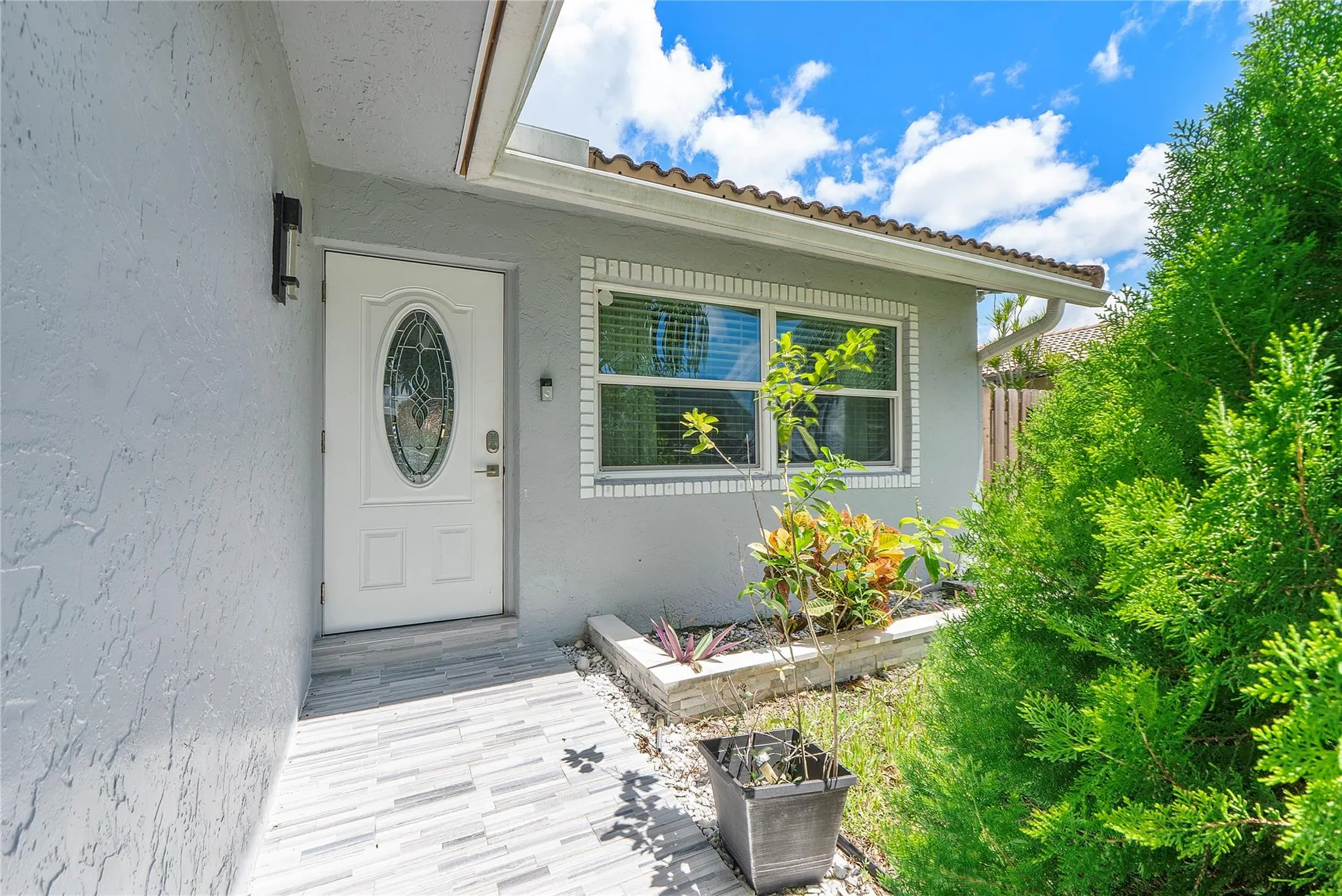 2495 NW 123rd Ave