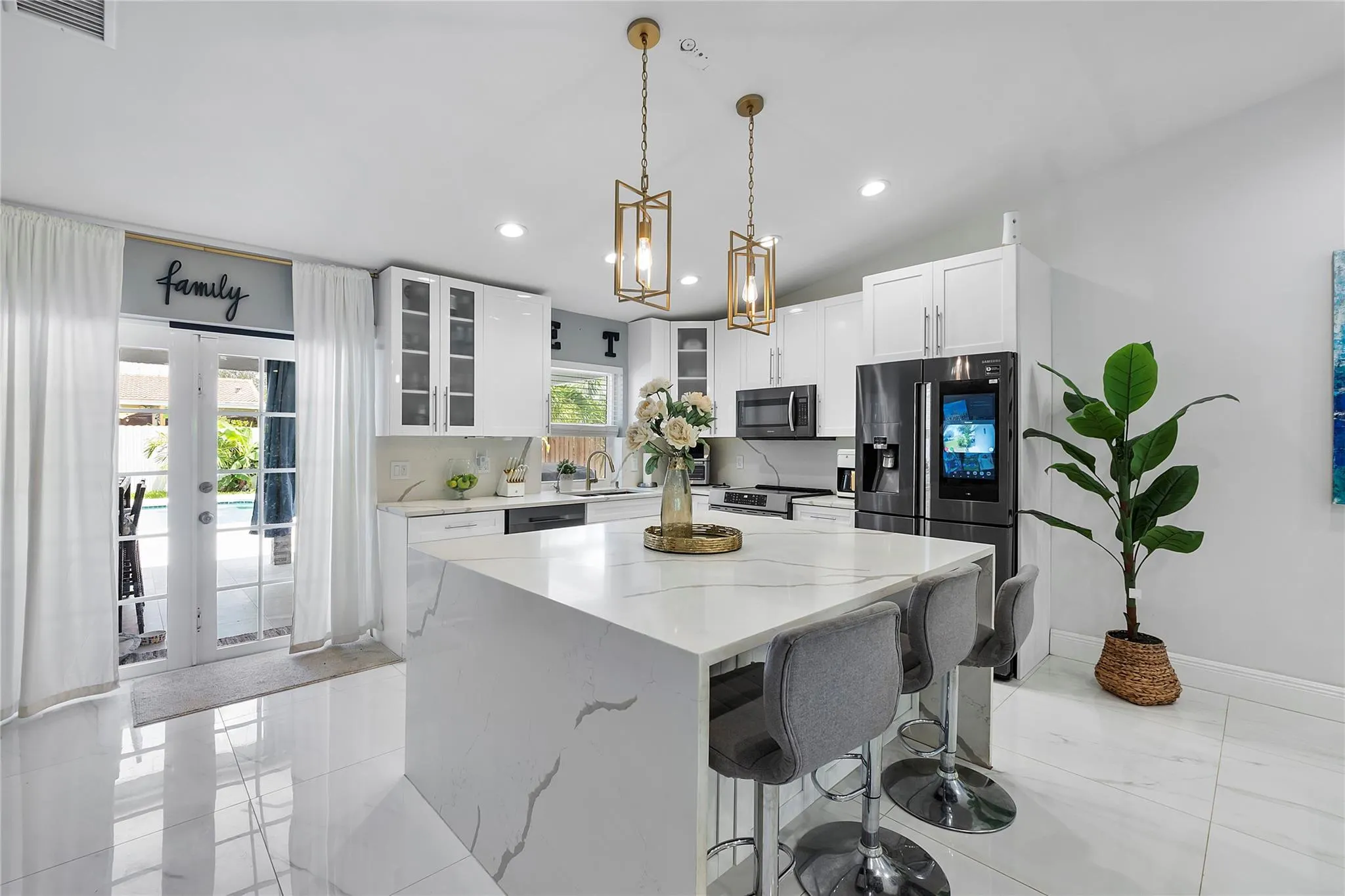 2495 NW 123rd Ave
