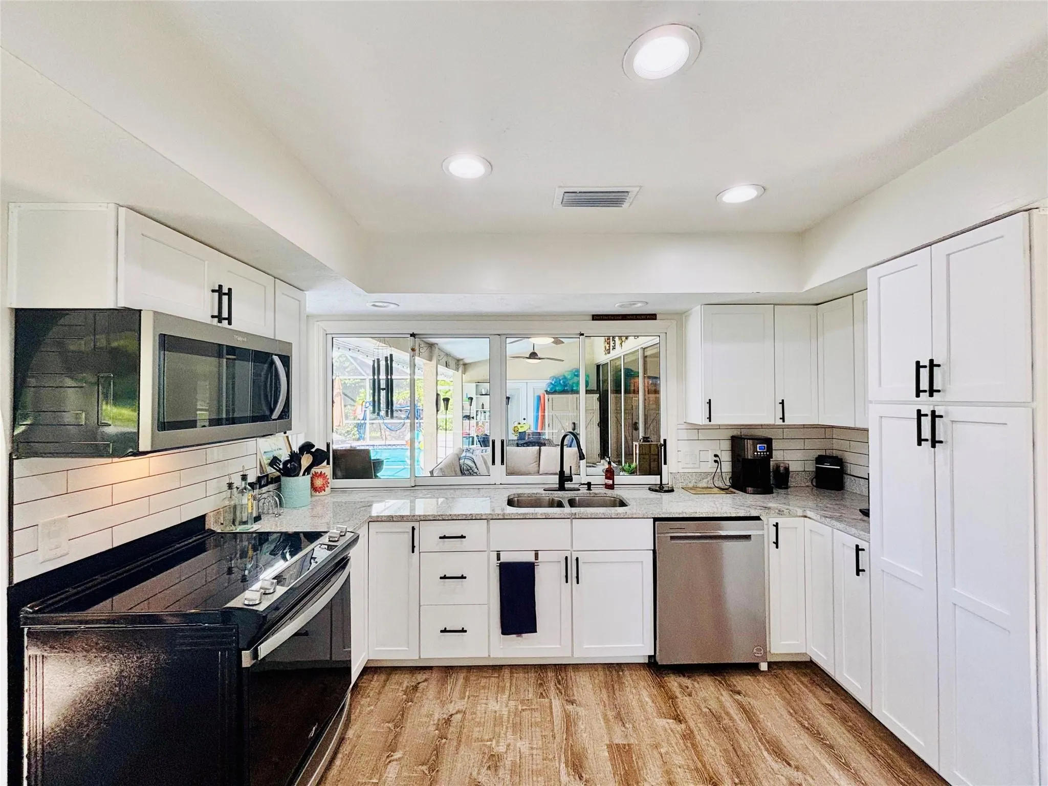 1172 SW Bent Pine Cove