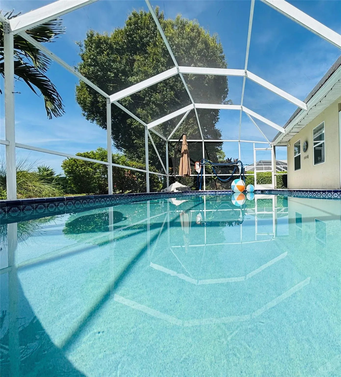 1172 SW Bent Pine Cove