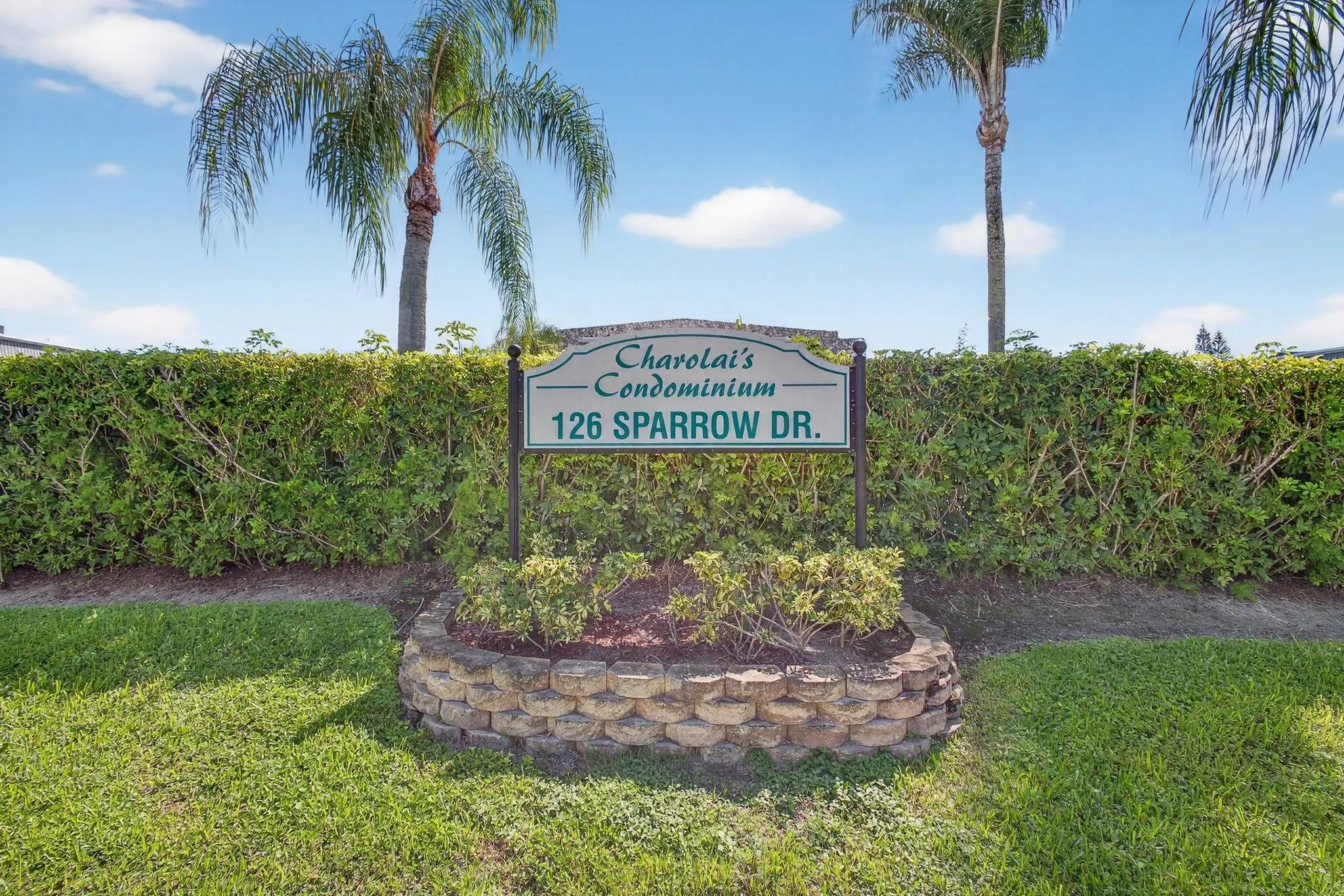 126 Sparrow Dr, #10-B