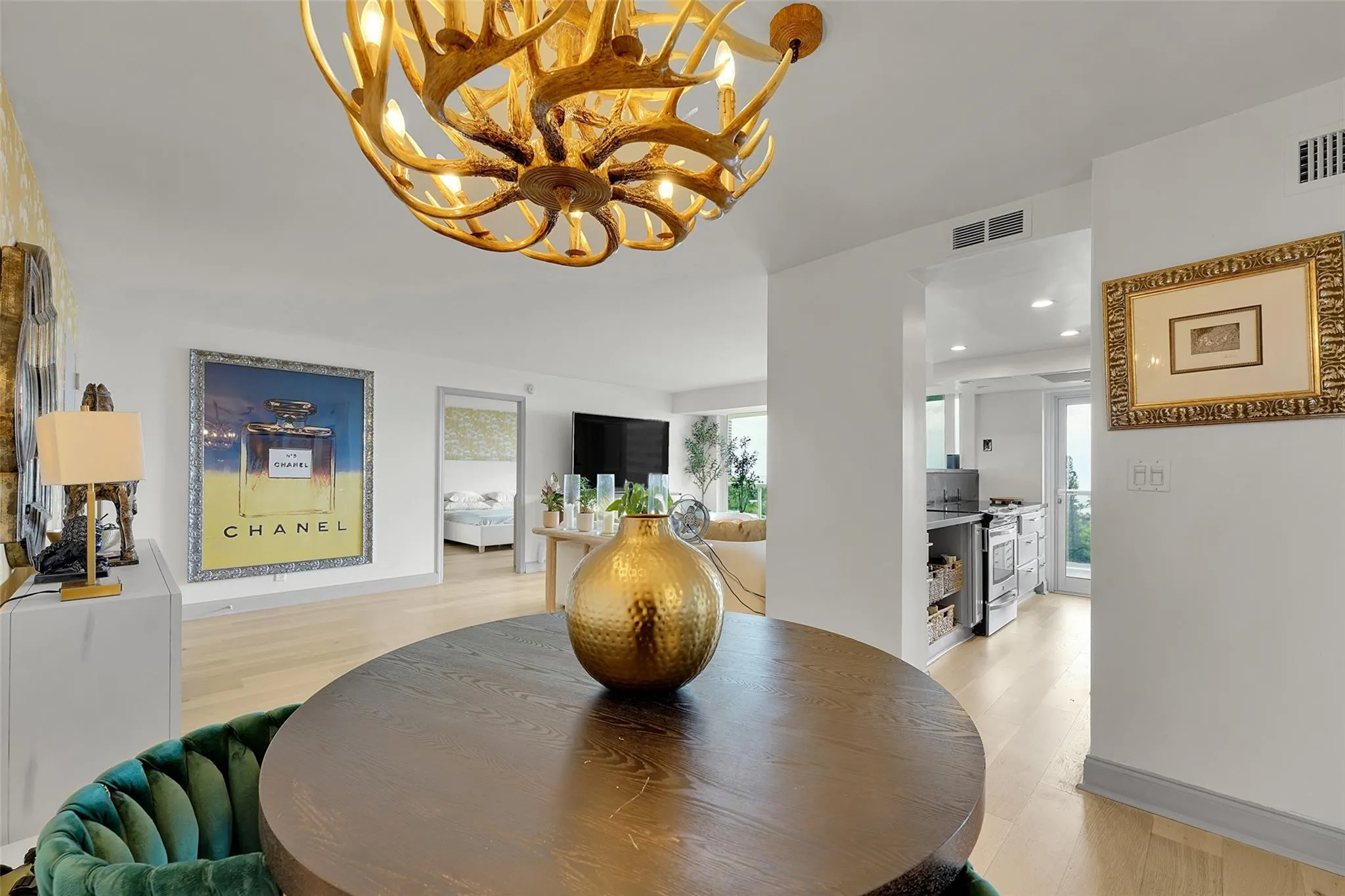 2841 N Ocean Blvd, #1004