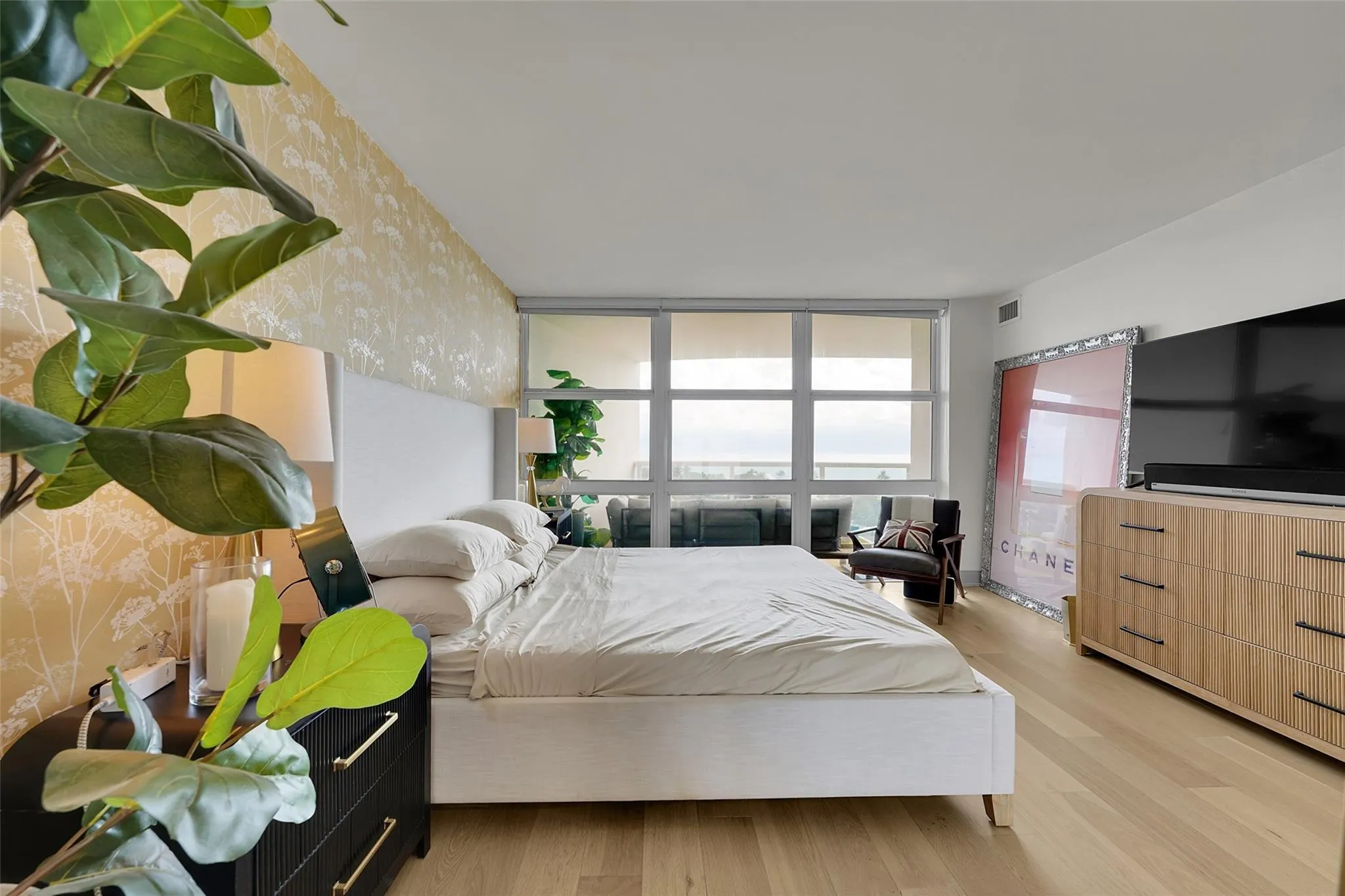 2841 N Ocean Blvd, #1004