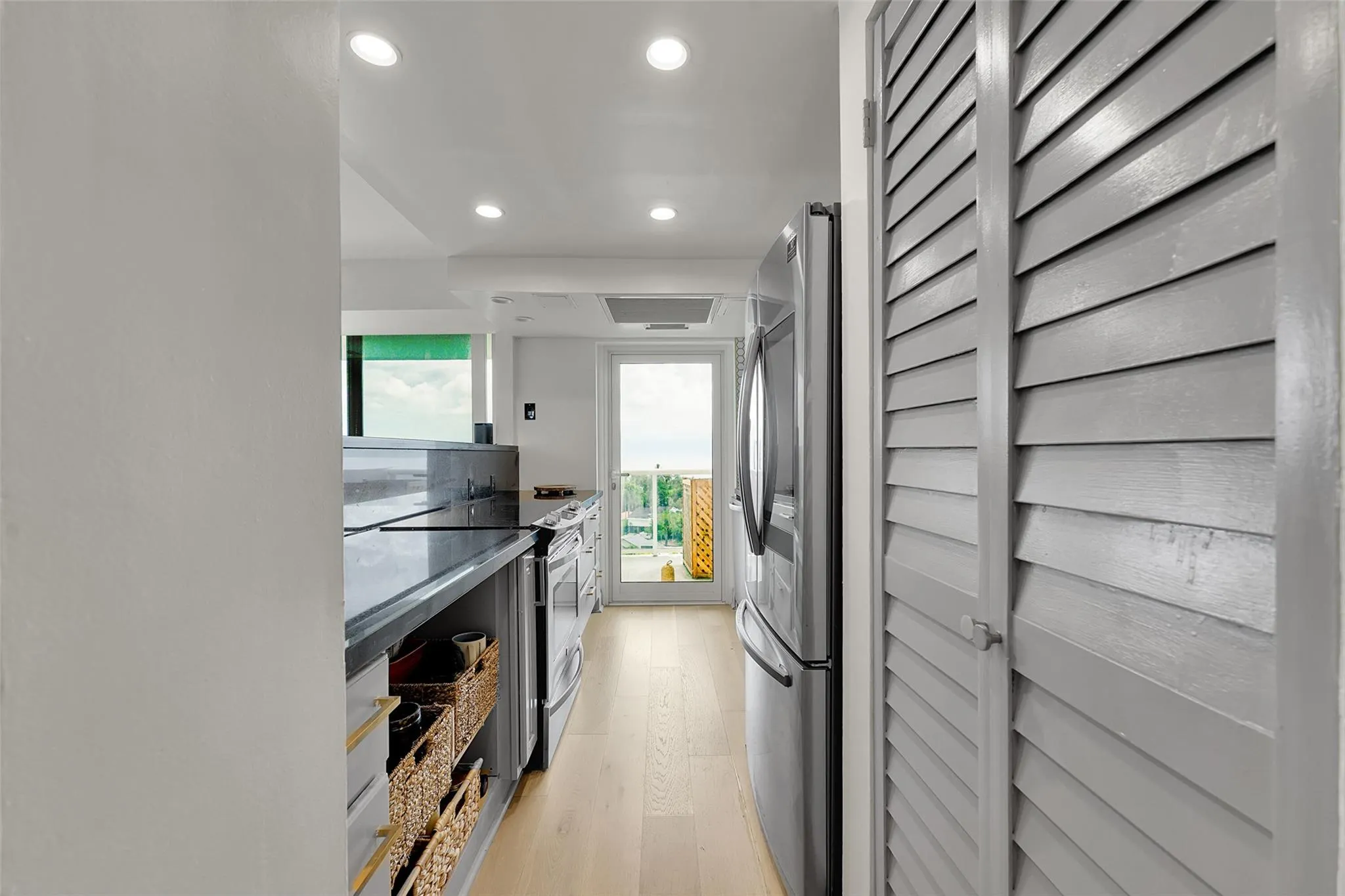 2841 N Ocean Blvd, #1004