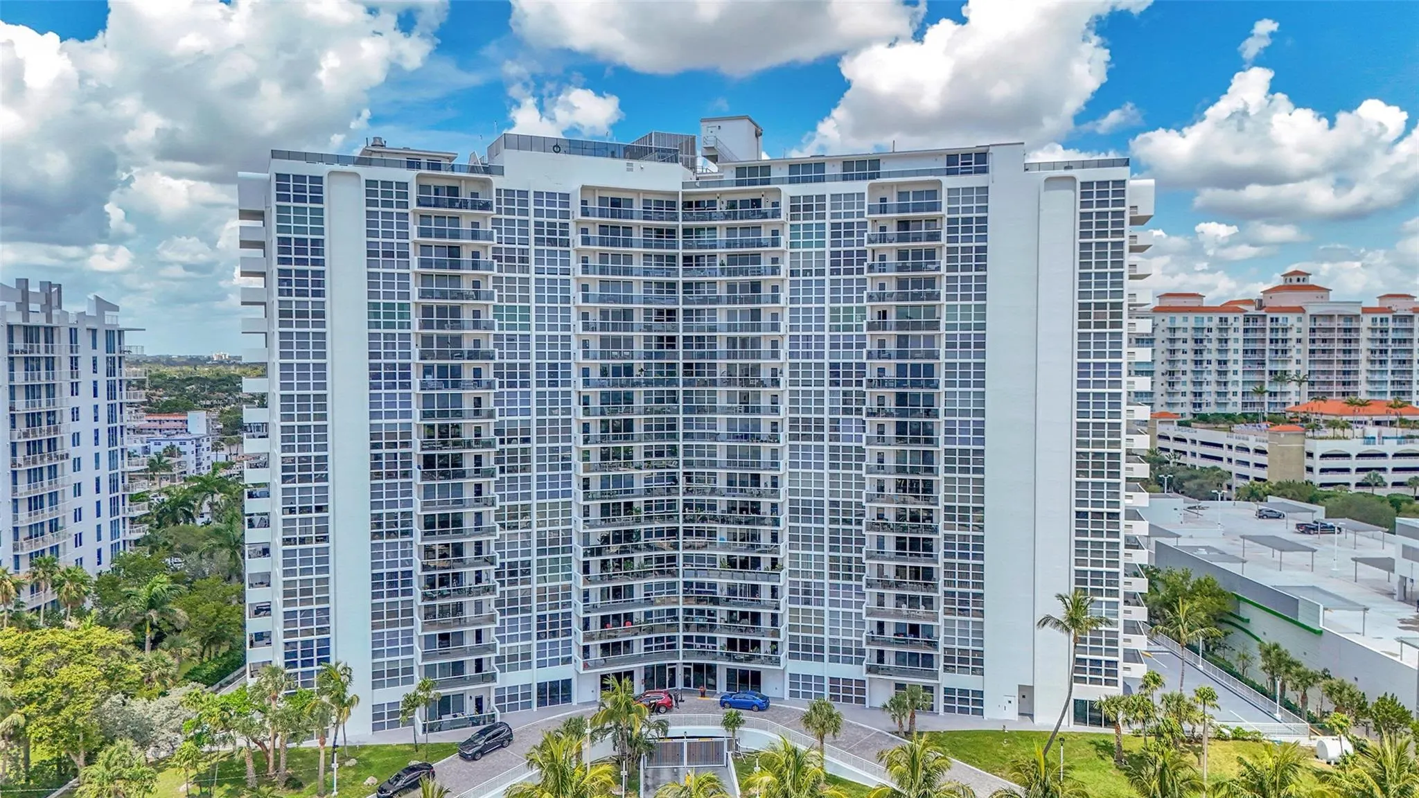 2841 N Ocean Blvd, #1004