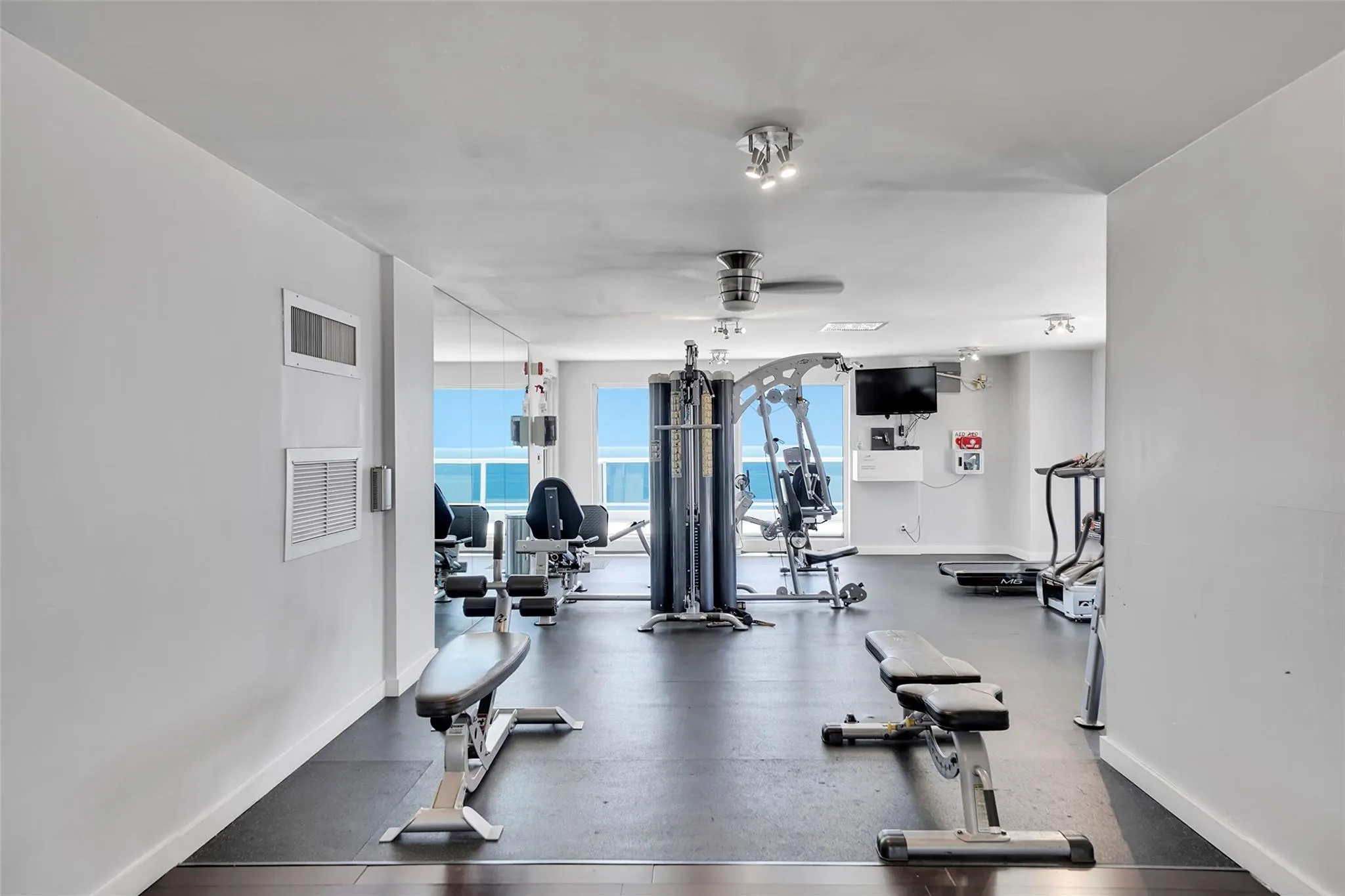 2841 N Ocean Blvd, #1004