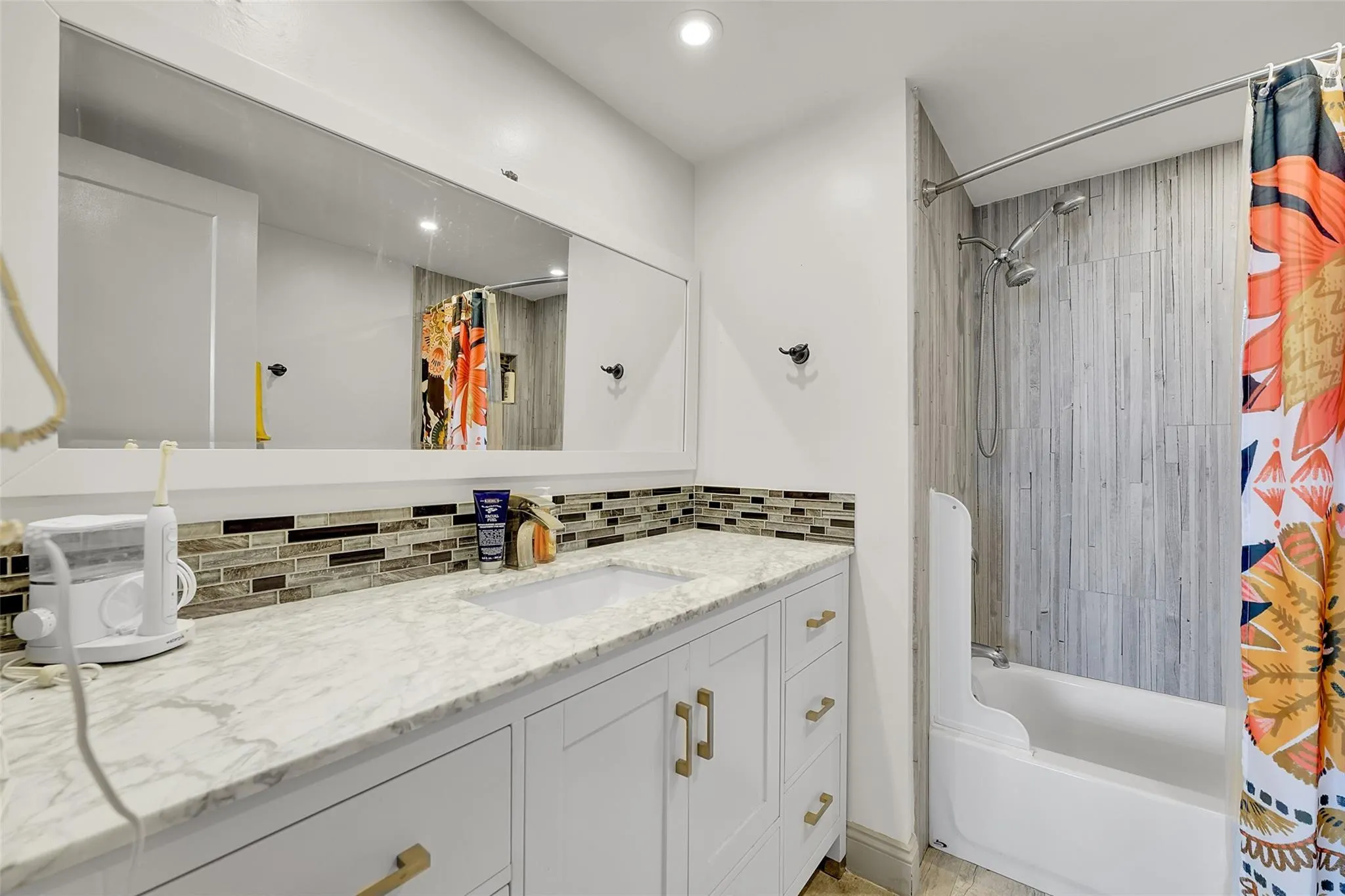 2841 N Ocean Blvd, #1004