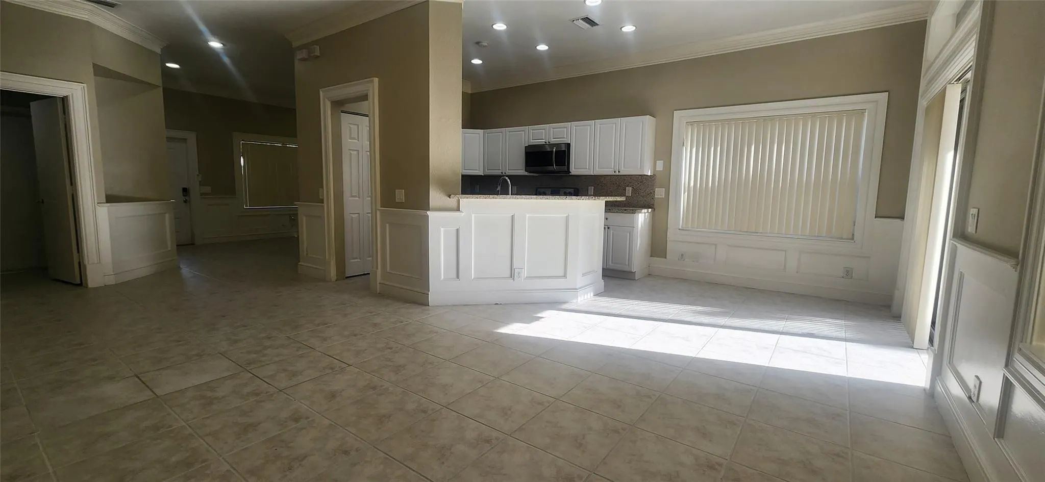 757 Tanglewood Cir
