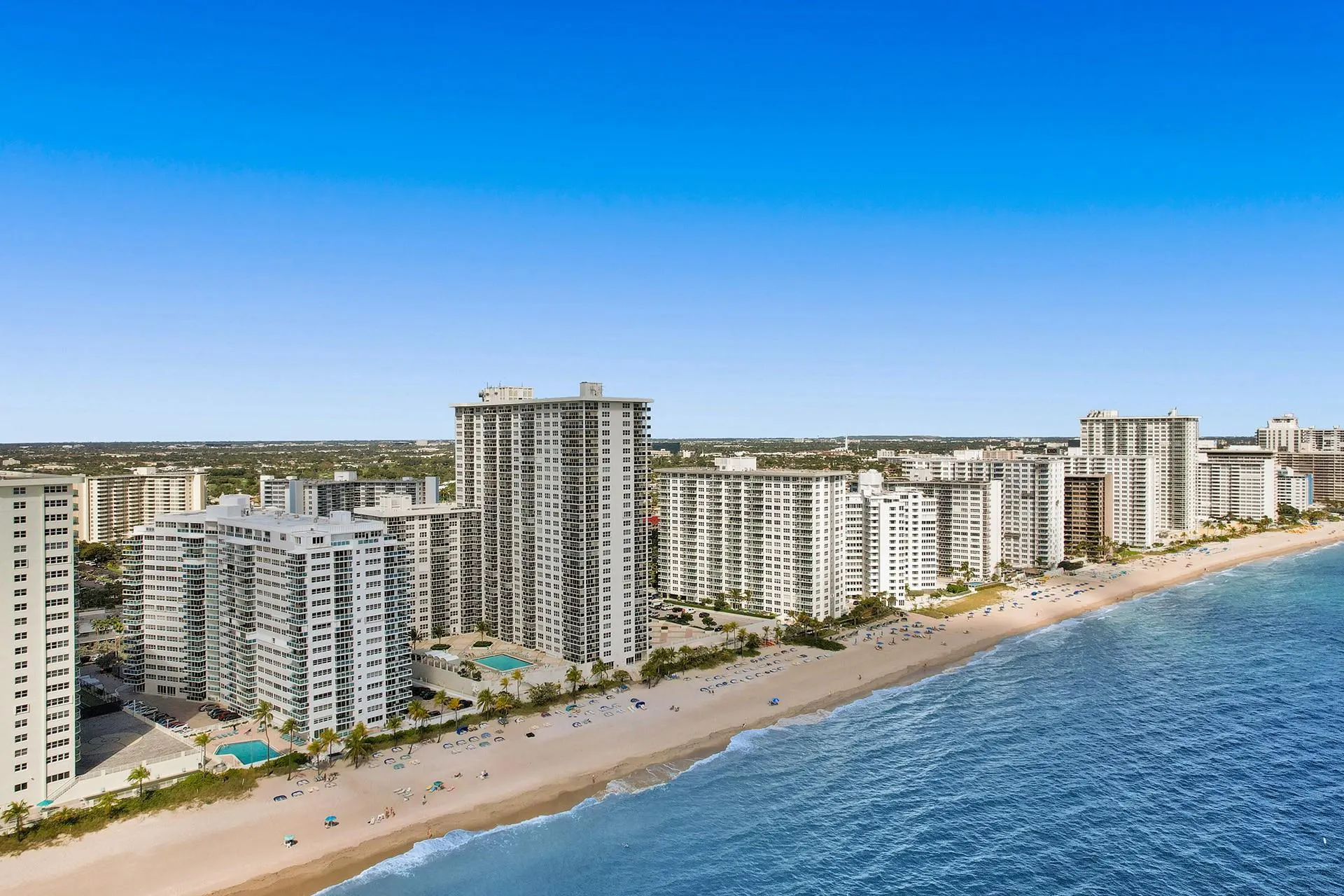 3430 Galt Ocean Dr, #1504