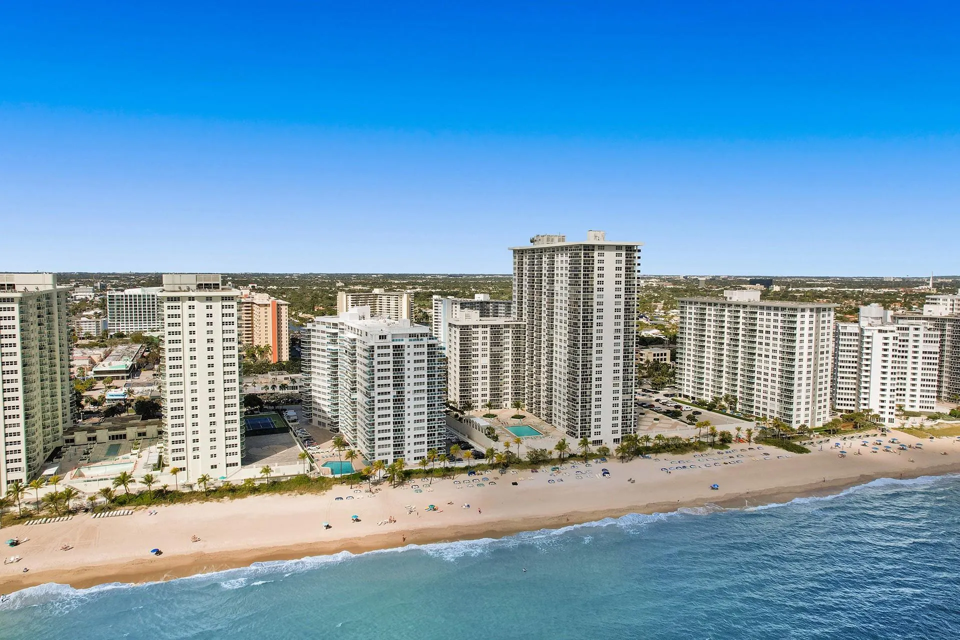 3430 Galt Ocean Dr, #1504