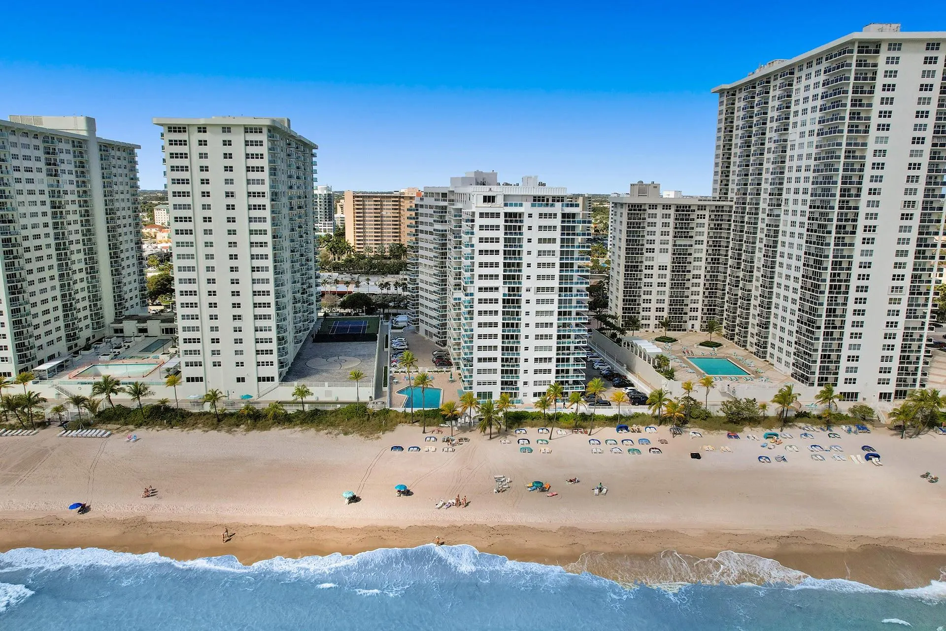 3430 Galt Ocean Dr, #1504