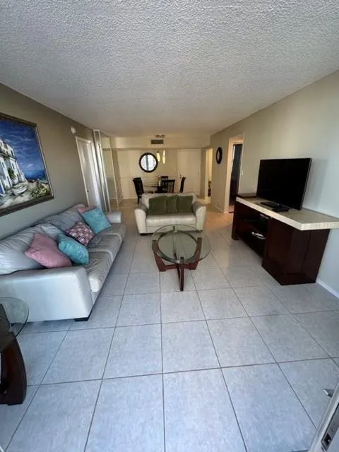525 N Ocean Blvd, #618