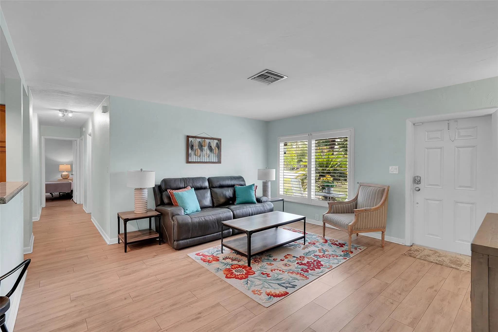 161 SE 8th St