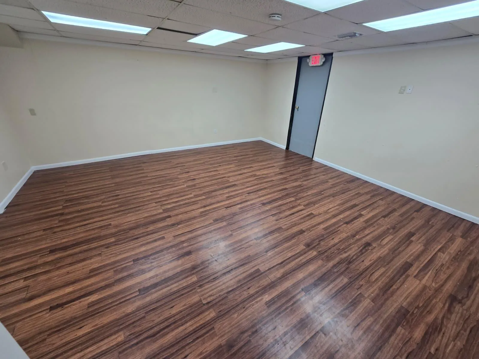 2501 N State Road 7, #208