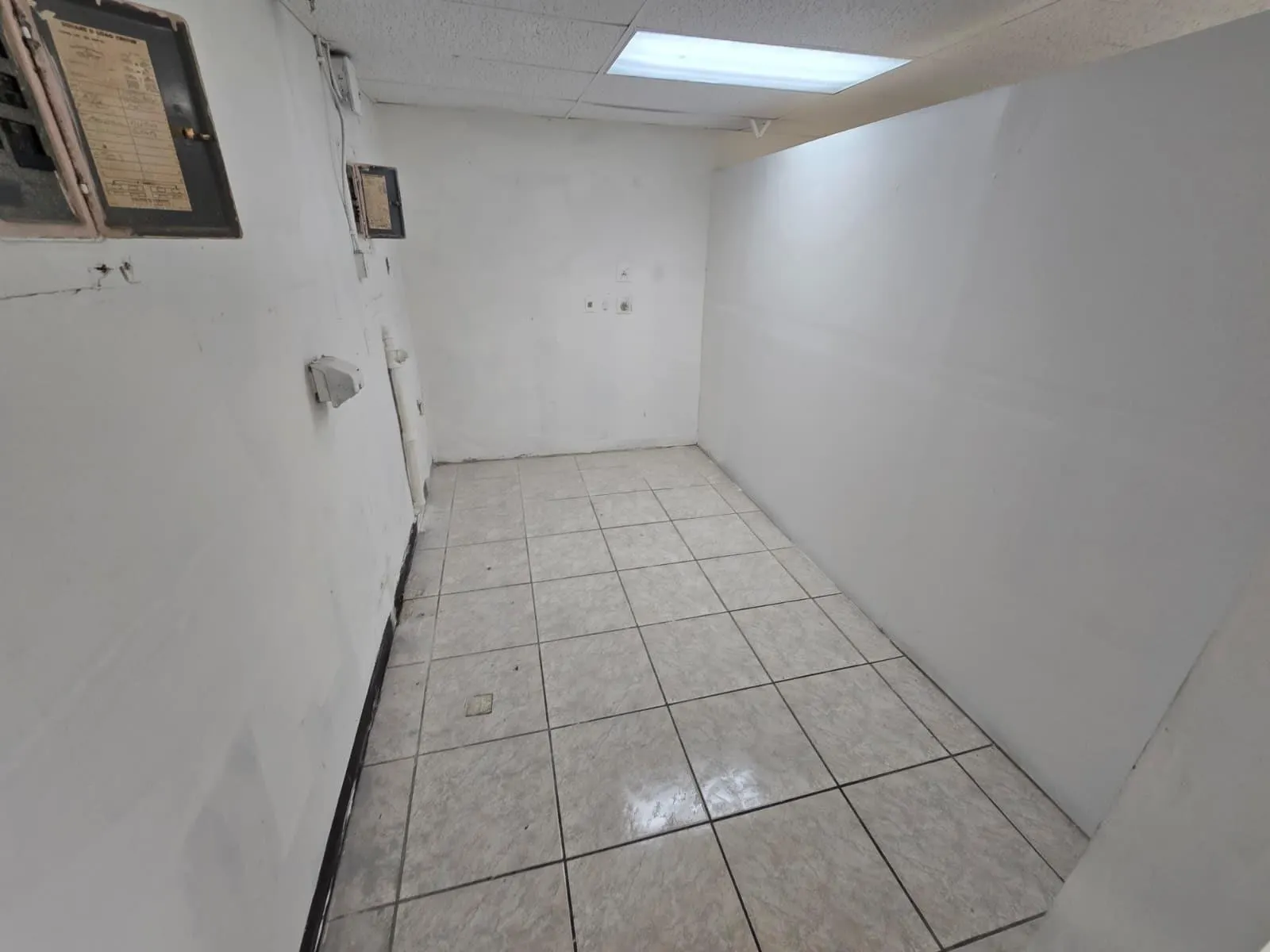 2501 N State Road 7, #215/216