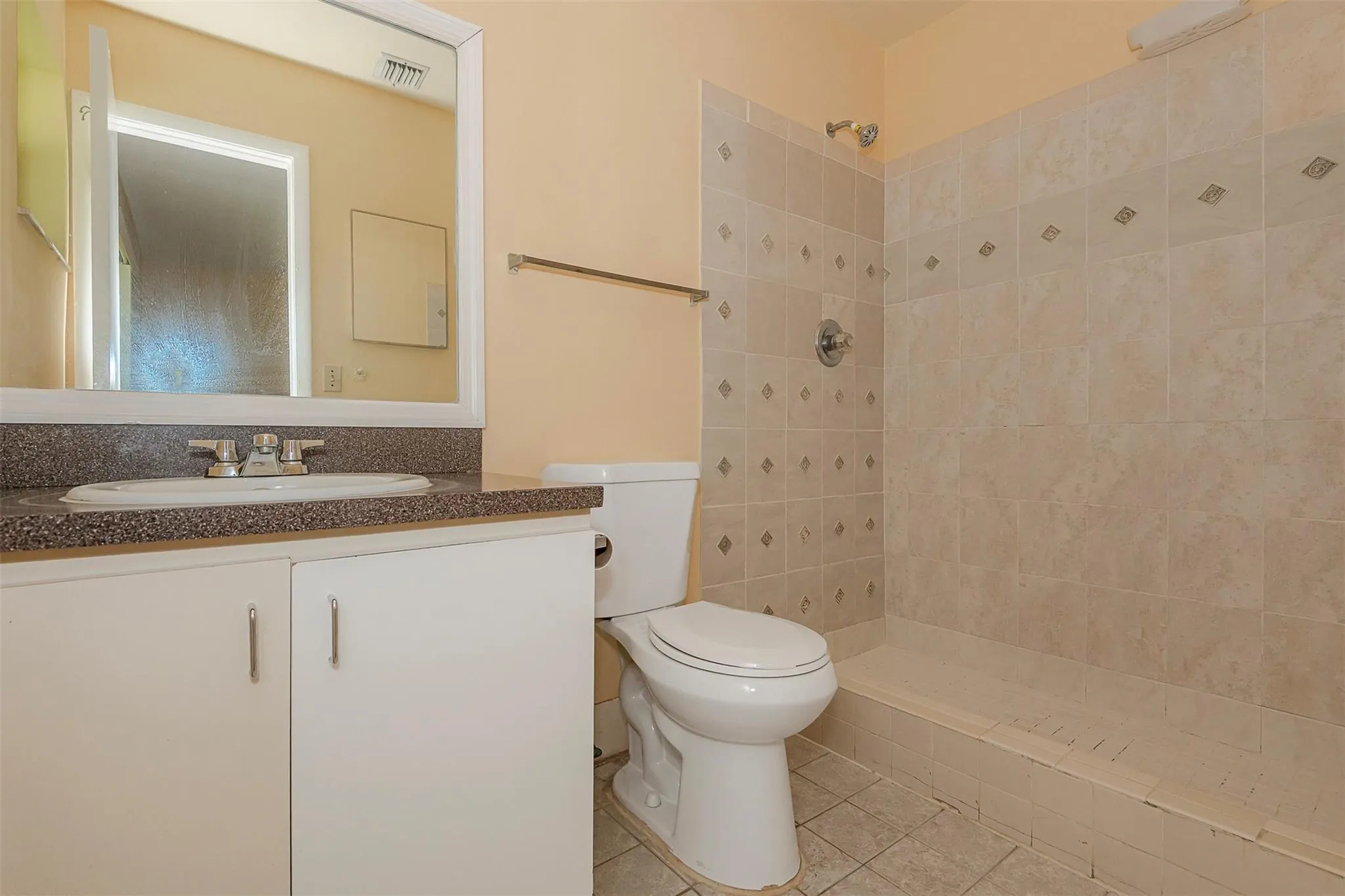 4280 NW 114th Ter