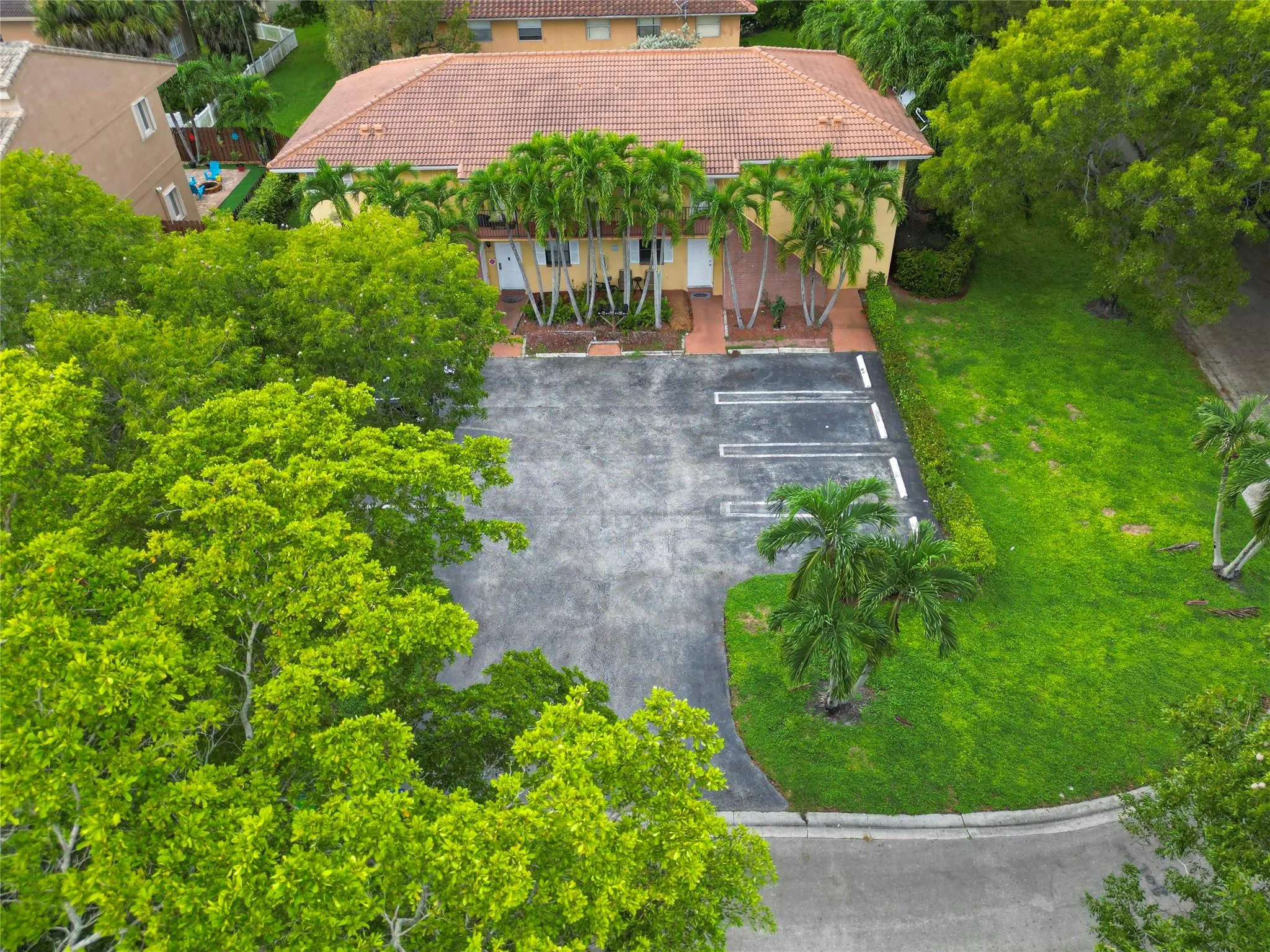 4280 NW 114th Ter