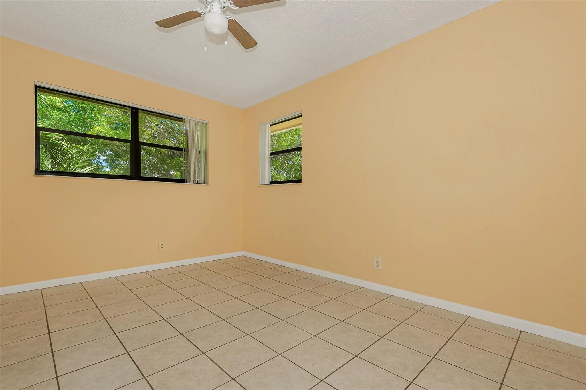 4280 NW 114th Ter