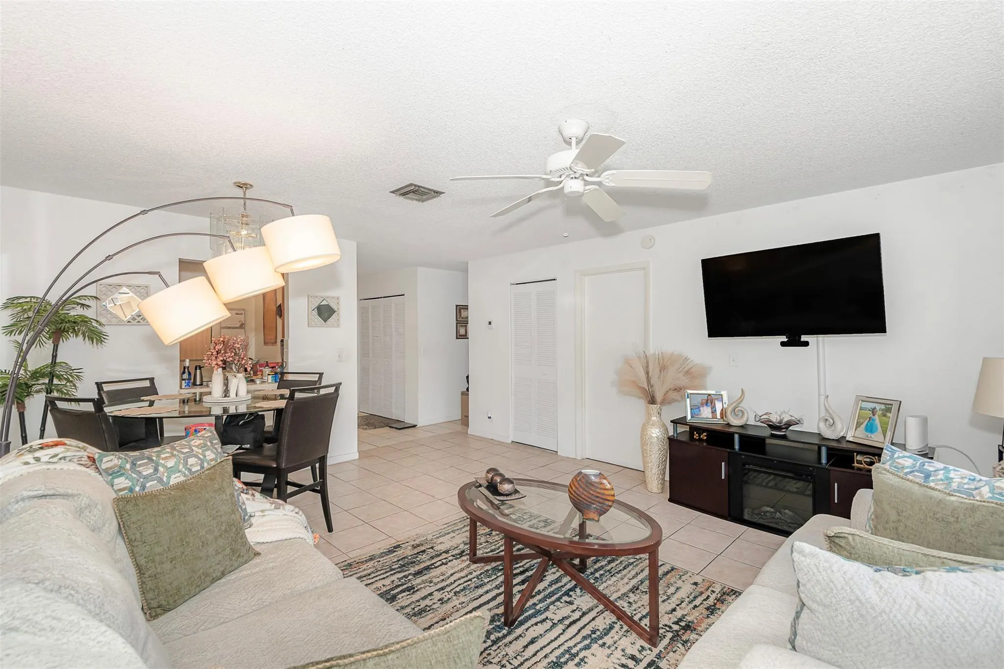 4280 NW 114th Ter