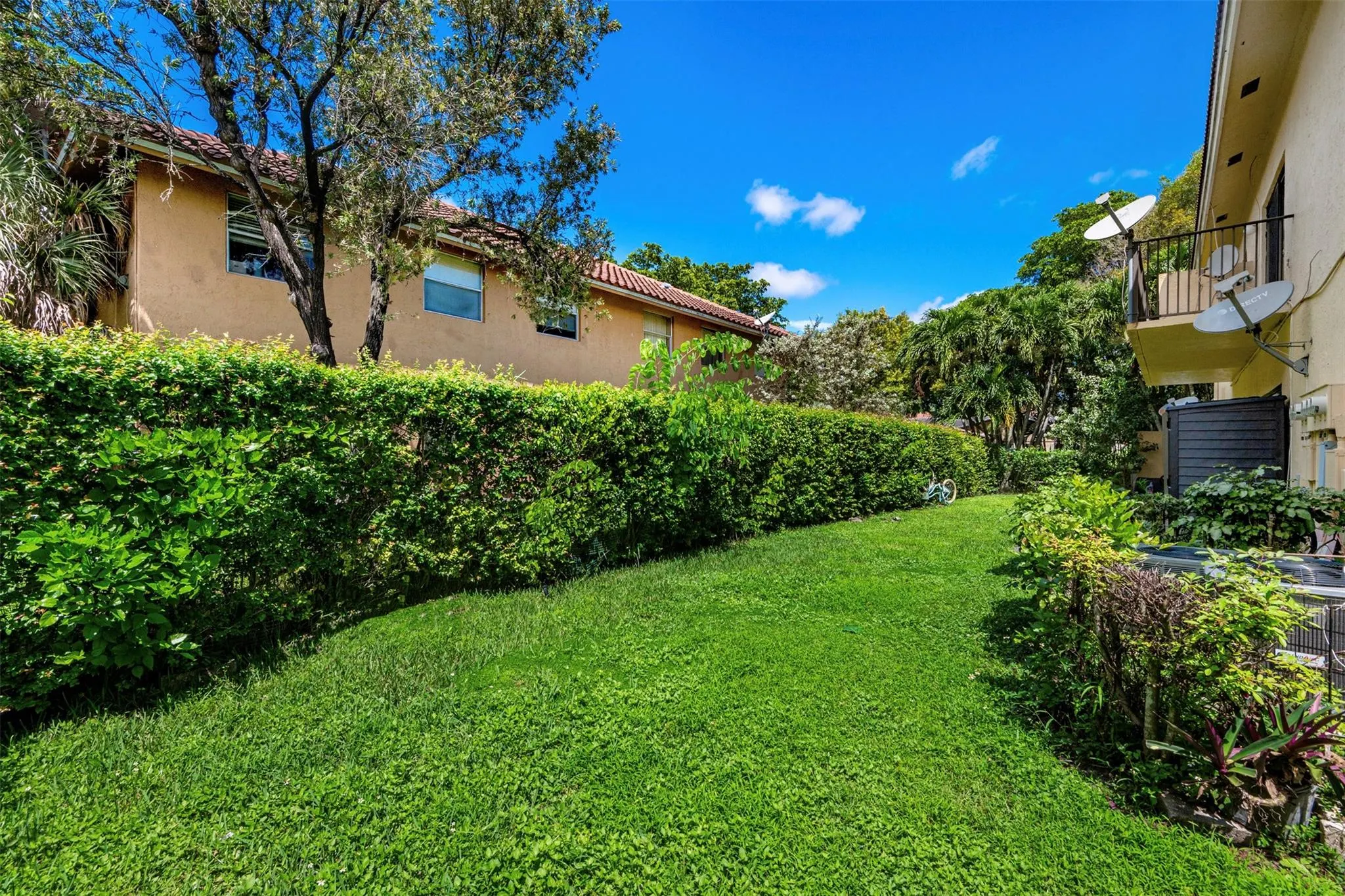 4280 NW 114th Ter