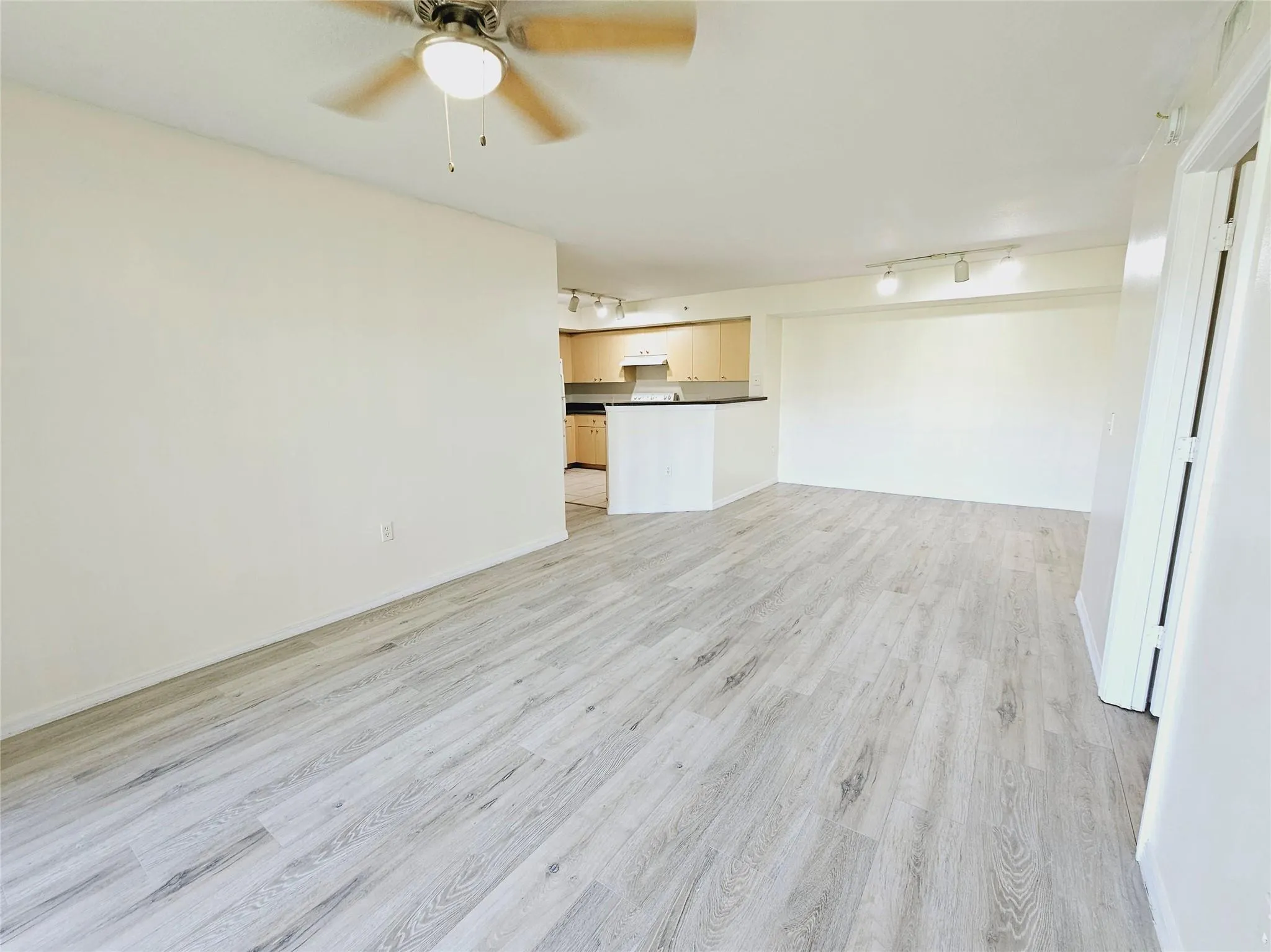 4151 San Marino Blvd, #208