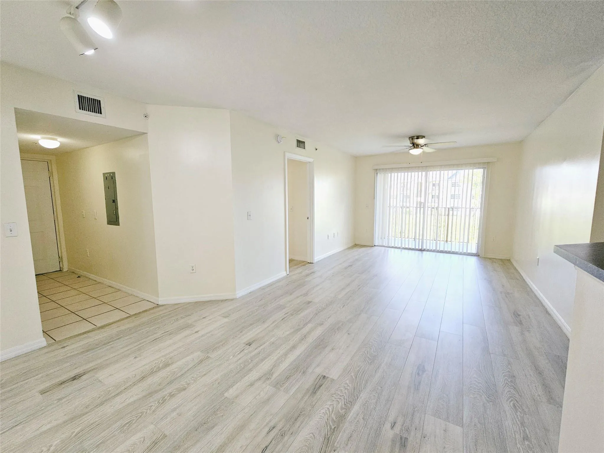 4151 San Marino Blvd, #208