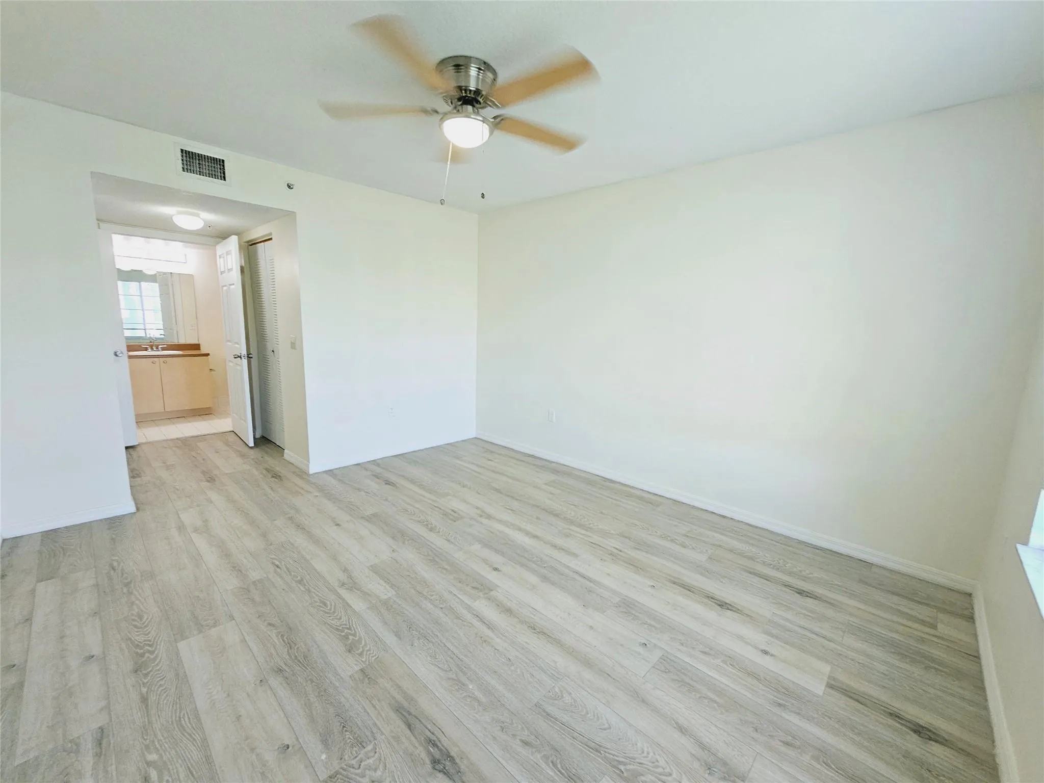 4151 San Marino Blvd, #208