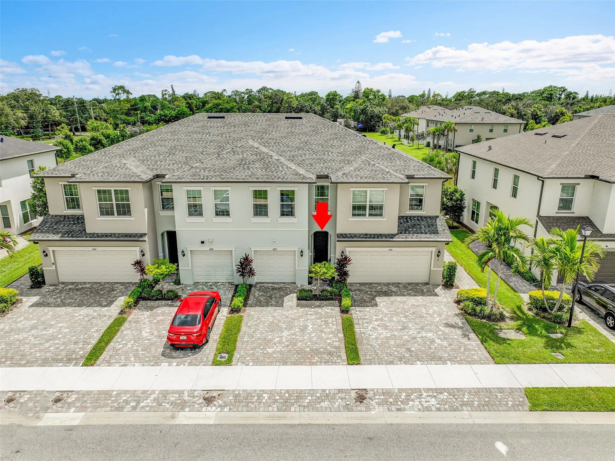 6112 Rancho Ln