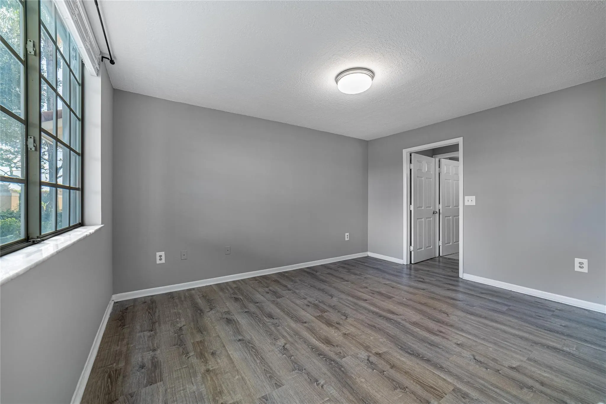 1739 Village Boulevard, #108