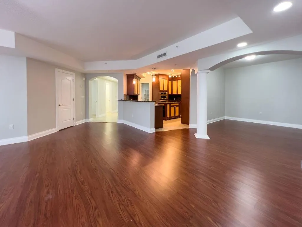 4241 N OCEAN BLVD, #102