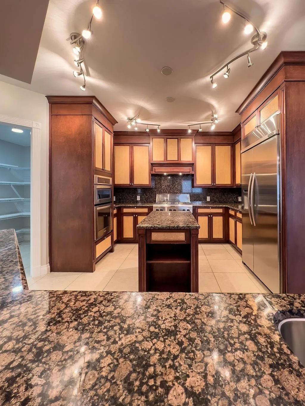 4241 N OCEAN BLVD, #102