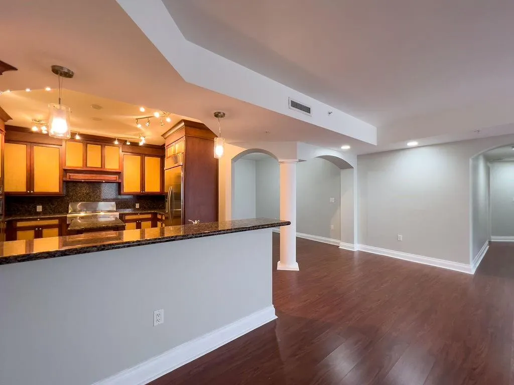 4241 N OCEAN BLVD, #102