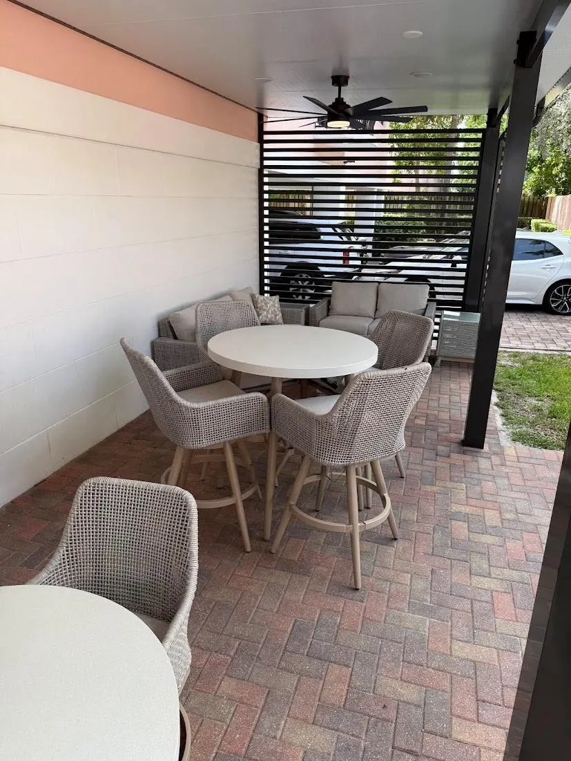 4241 N OCEAN BLVD, #102