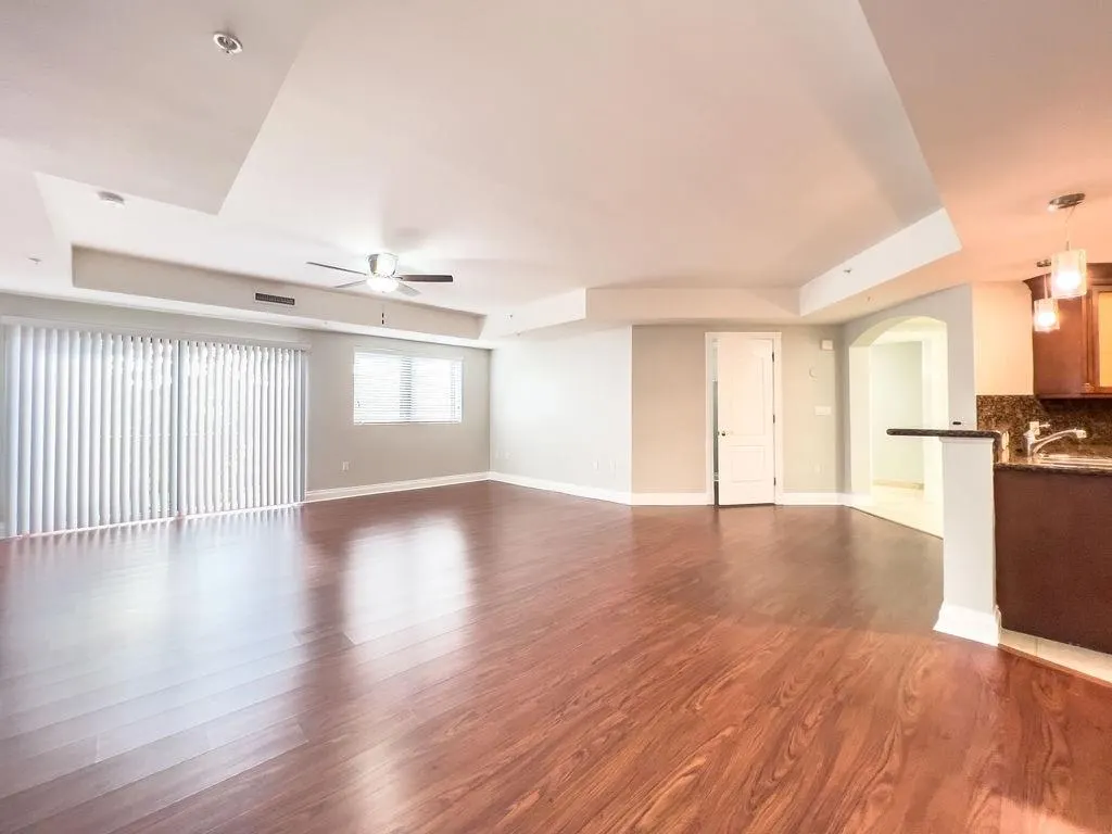 4241 N OCEAN BLVD, #102