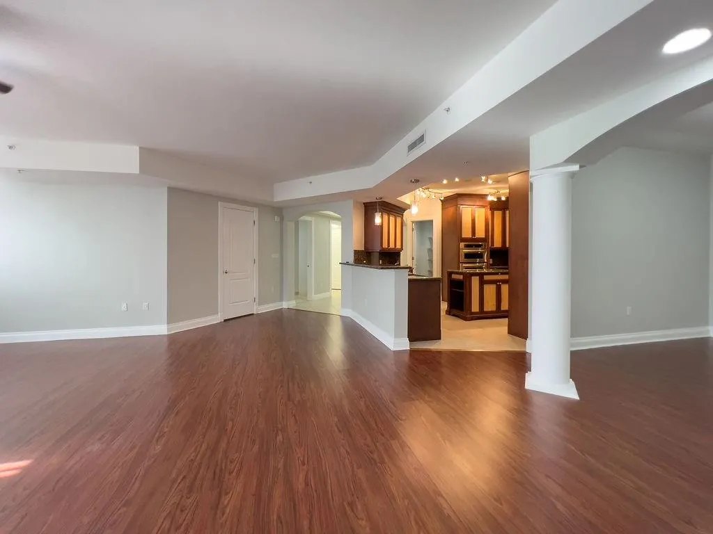 4241 N OCEAN BLVD, #102