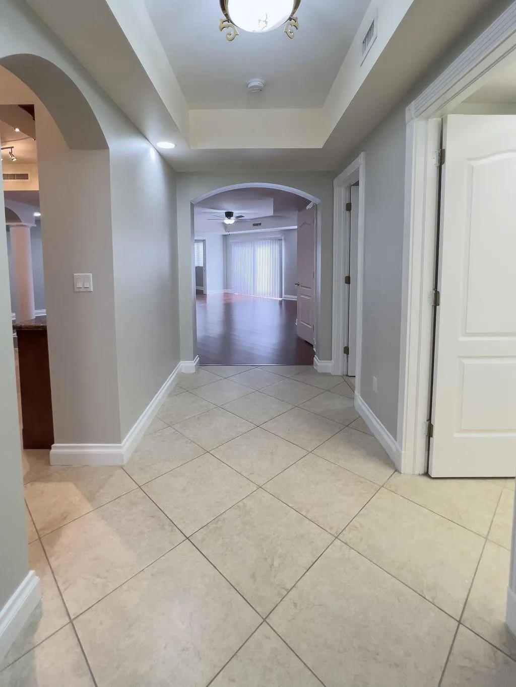 4241 N OCEAN BLVD, #102