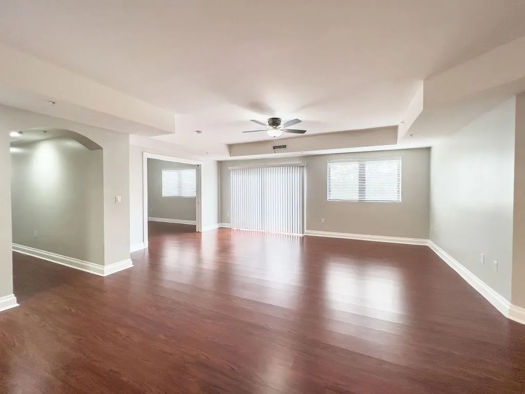 4241 N OCEAN BLVD, #102