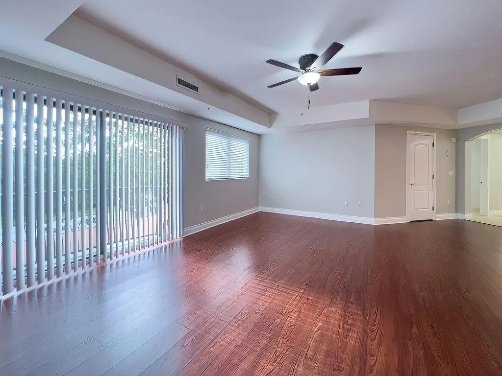 4241 N OCEAN BLVD, #102