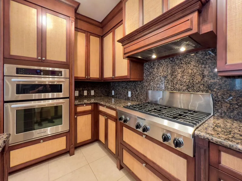 4241 N OCEAN BLVD, #102