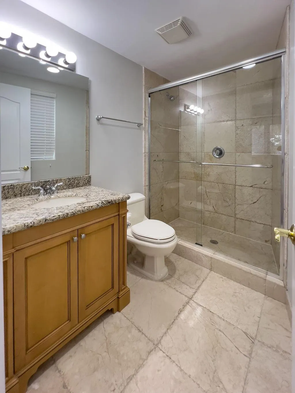 4241 N OCEAN BLVD, #102
