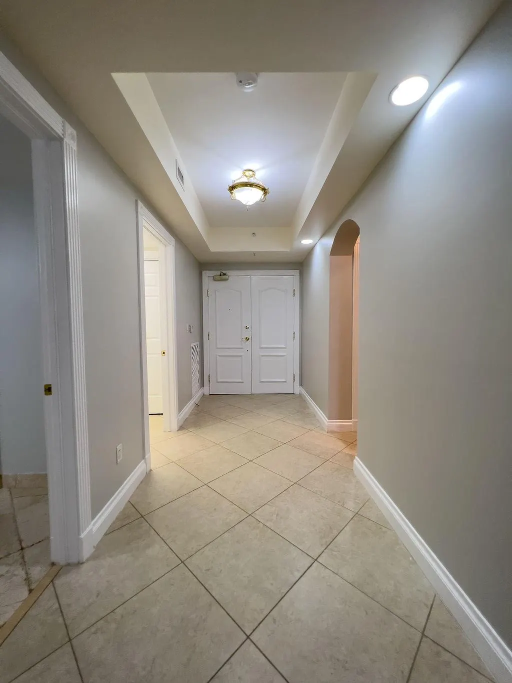 4241 N OCEAN BLVD, #102