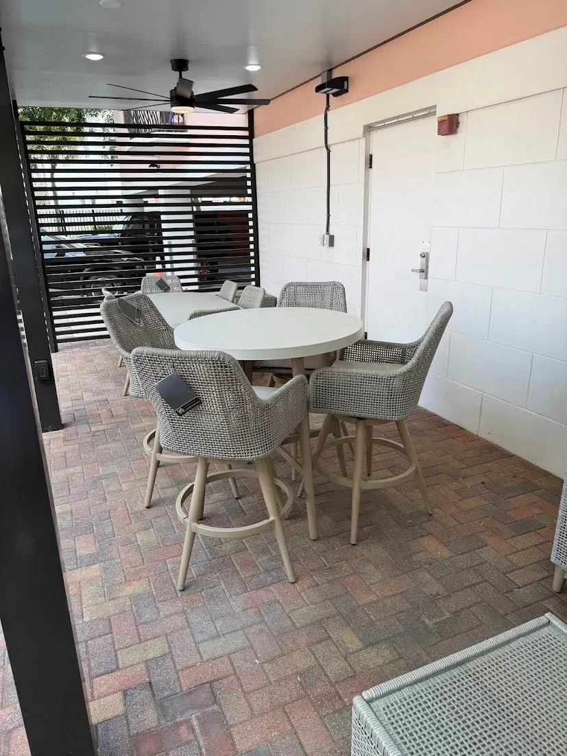 4241 N OCEAN BLVD, #102