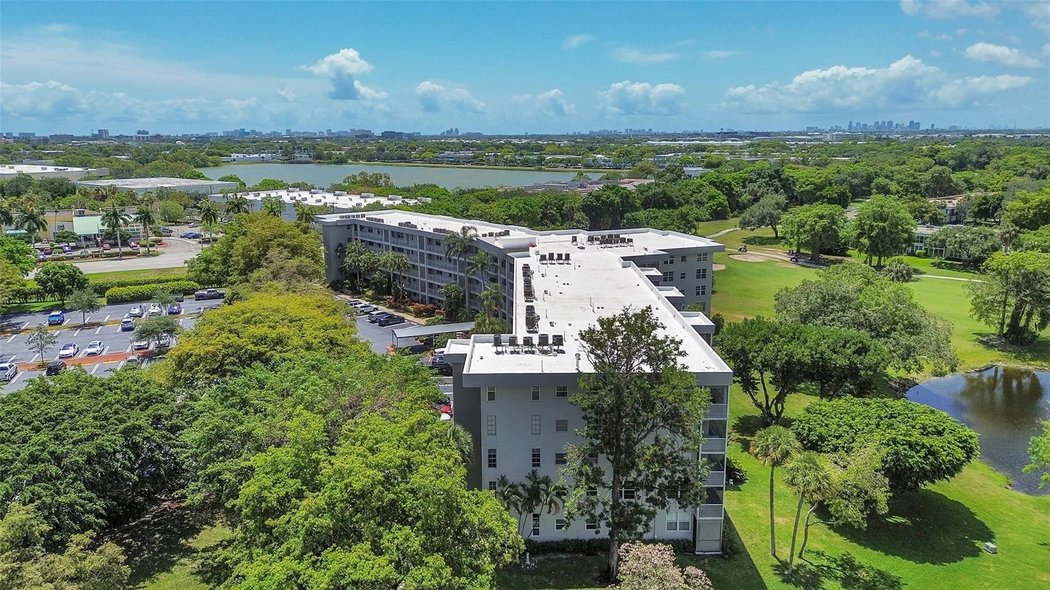 4020 W Palm Aire Dr, #503