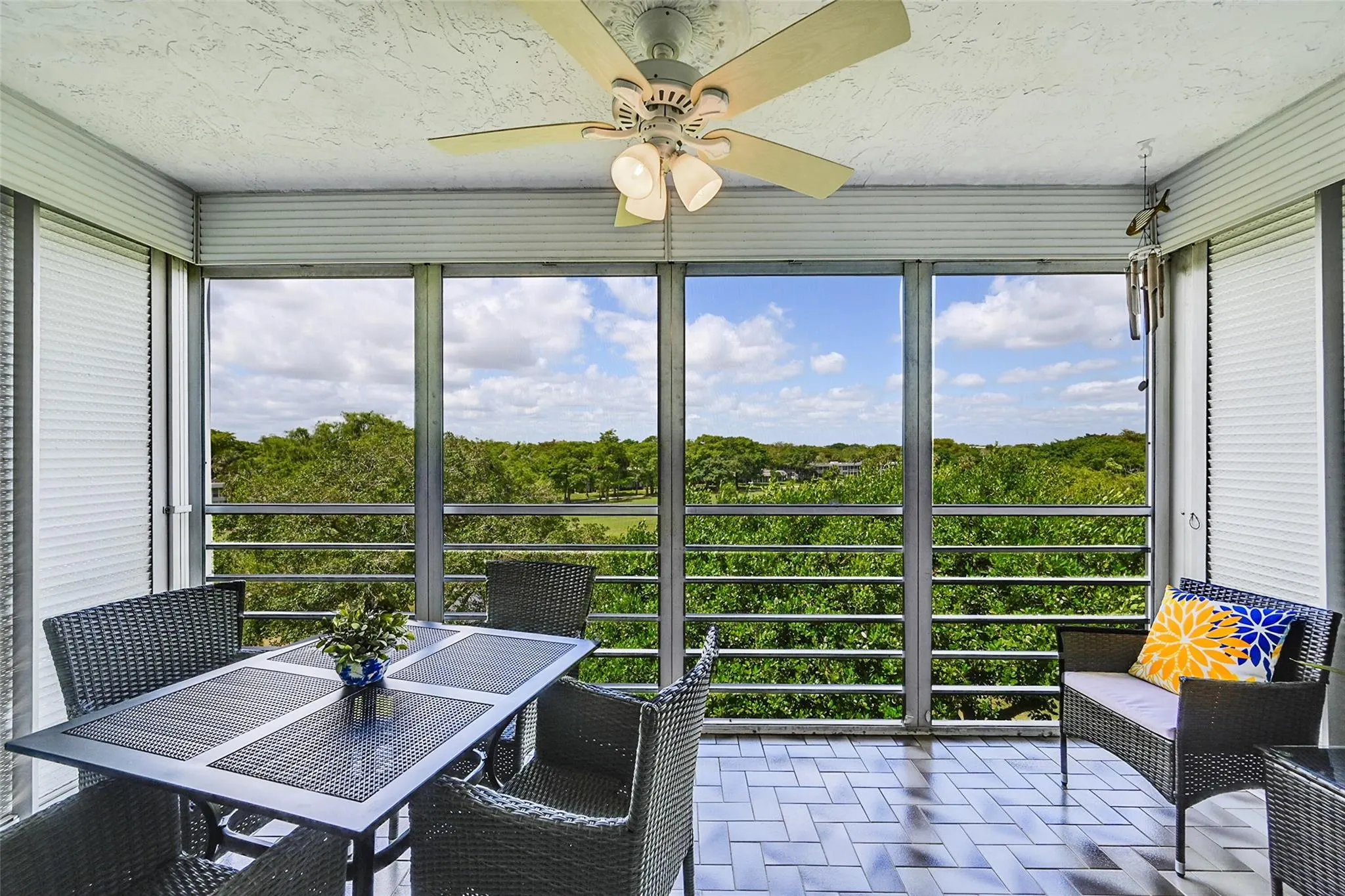 4020 W Palm Aire Dr, #503