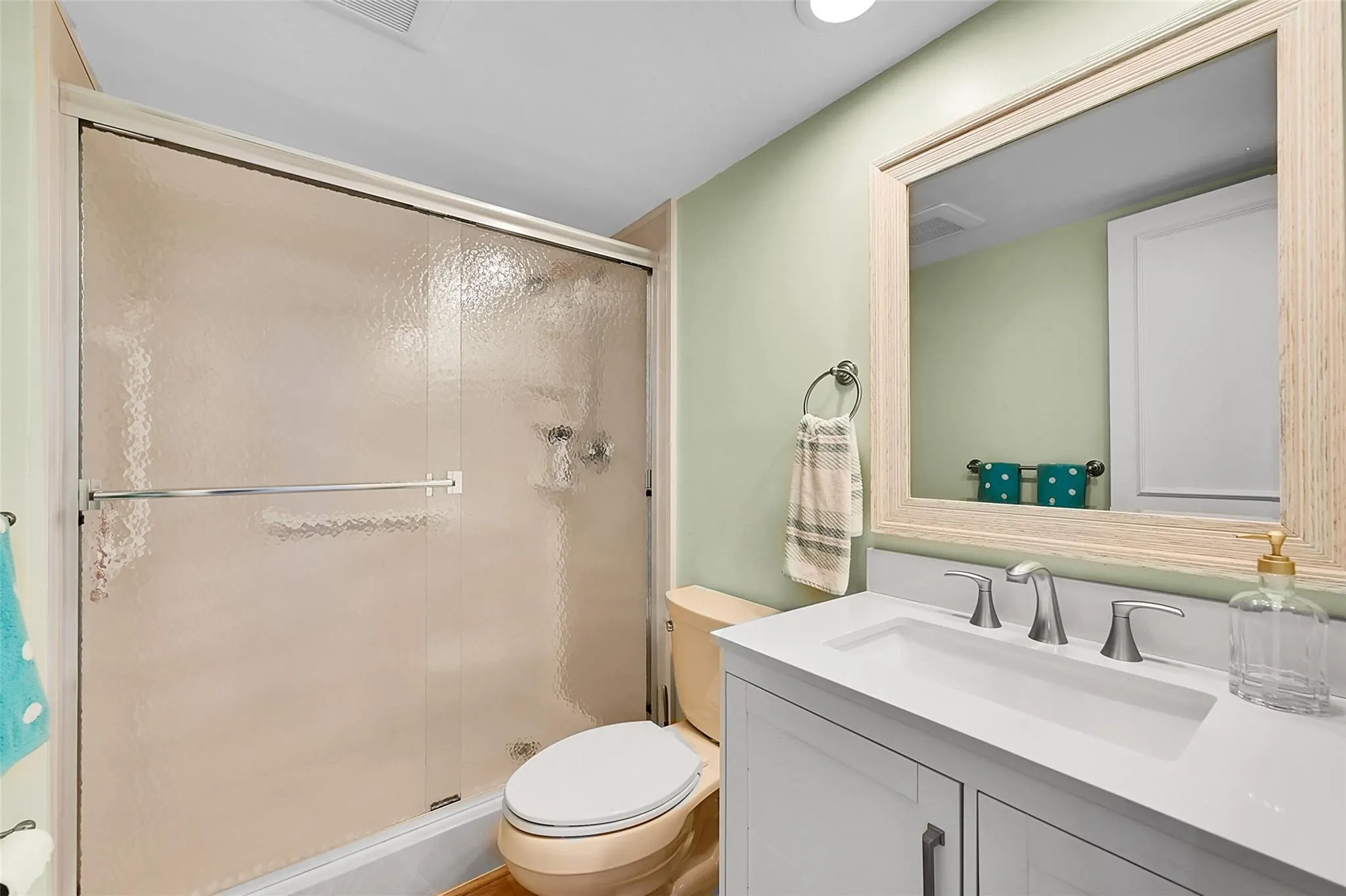4020 W Palm Aire Dr, #503