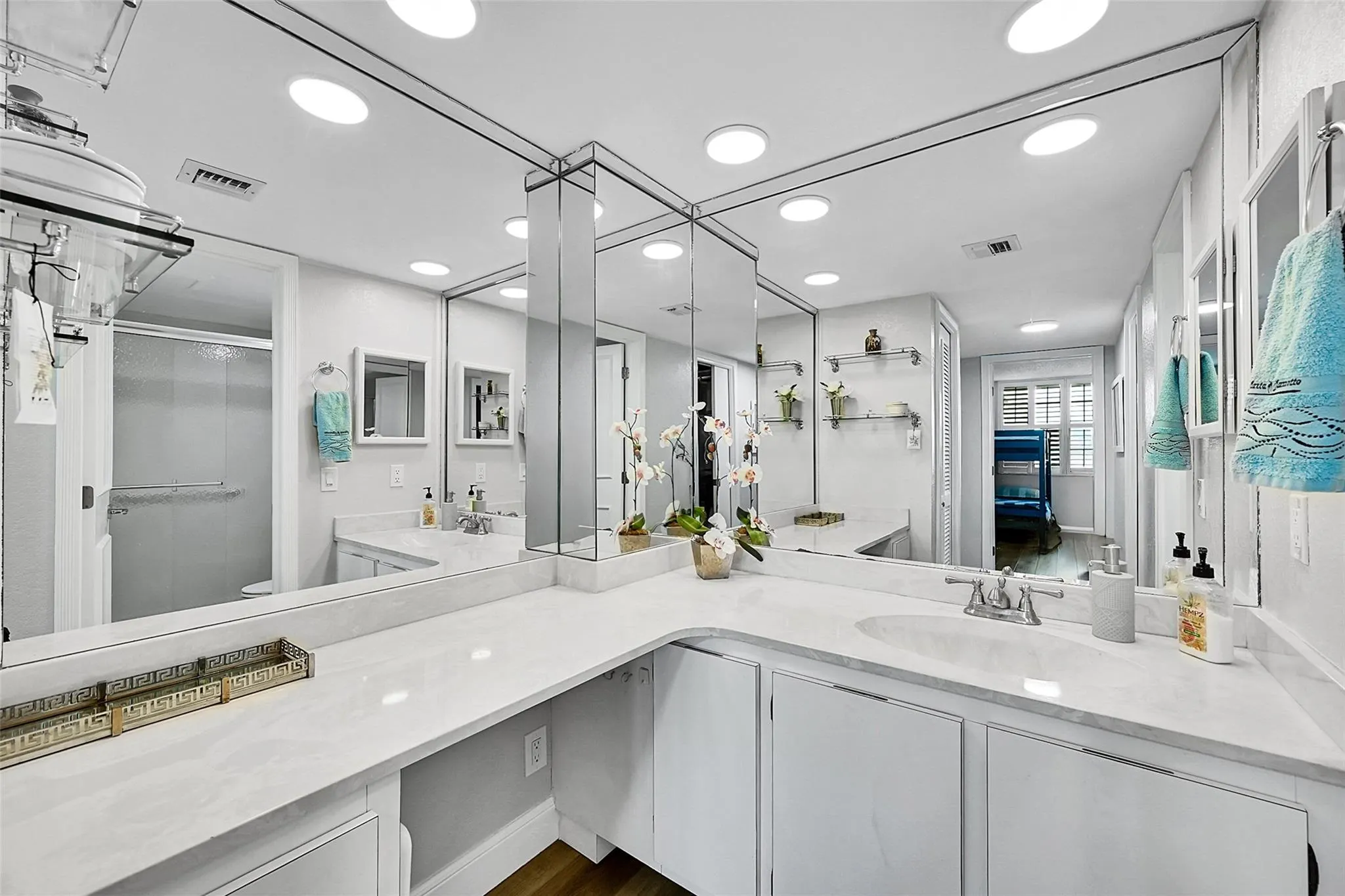 4020 W Palm Aire Dr, #503