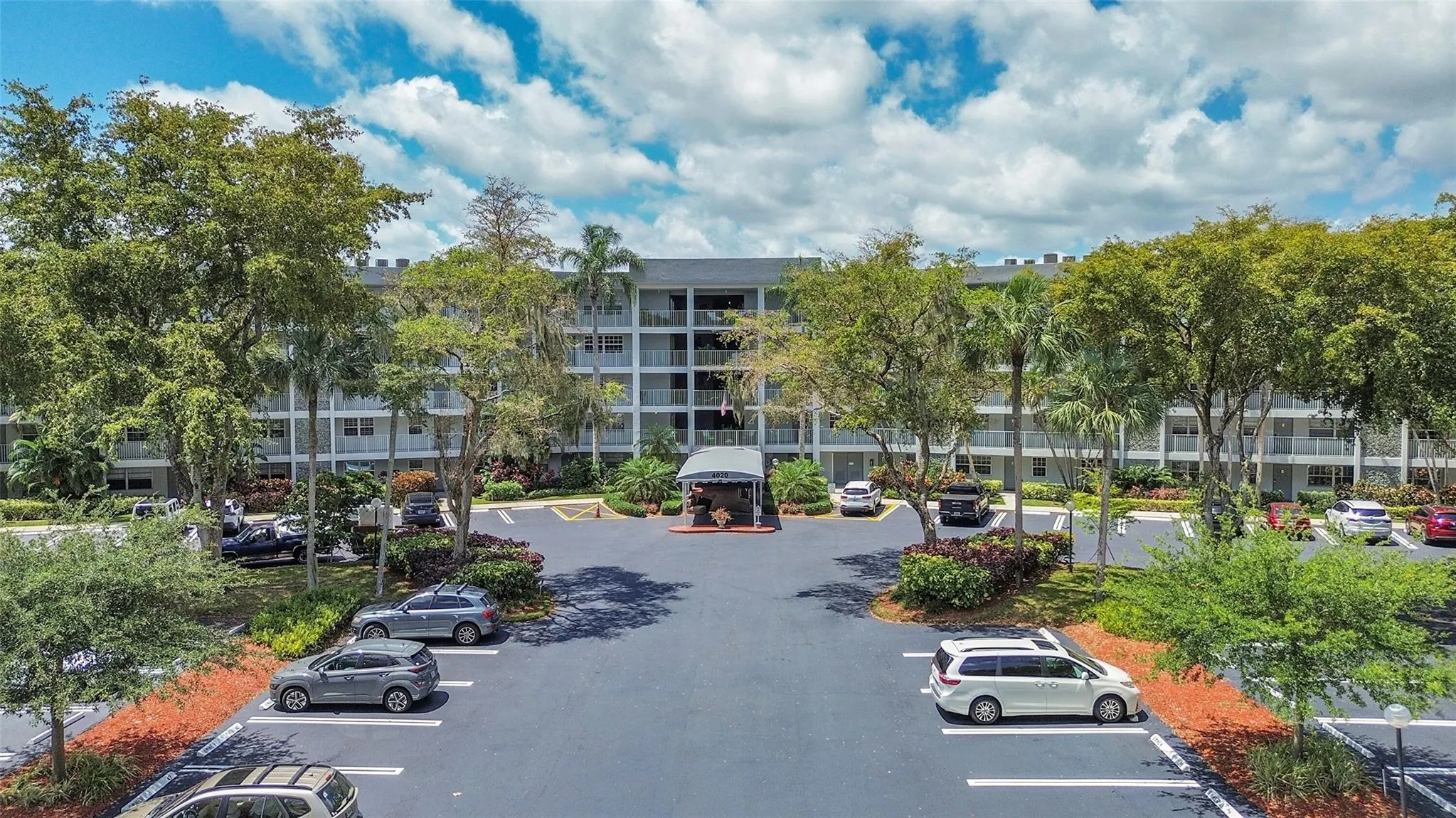 4020 W Palm Aire Dr, #503