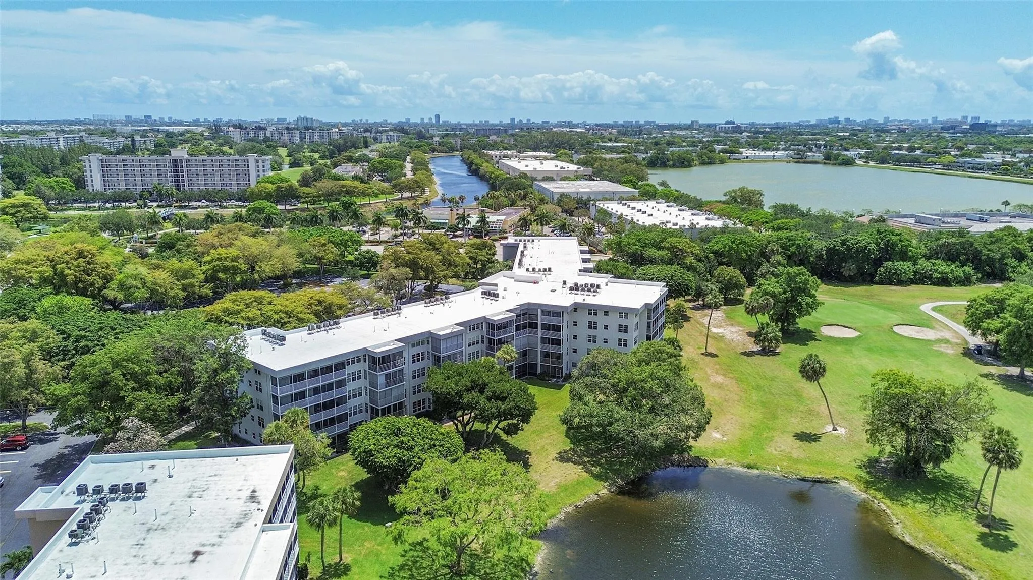 4020 W Palm Aire Dr, #503